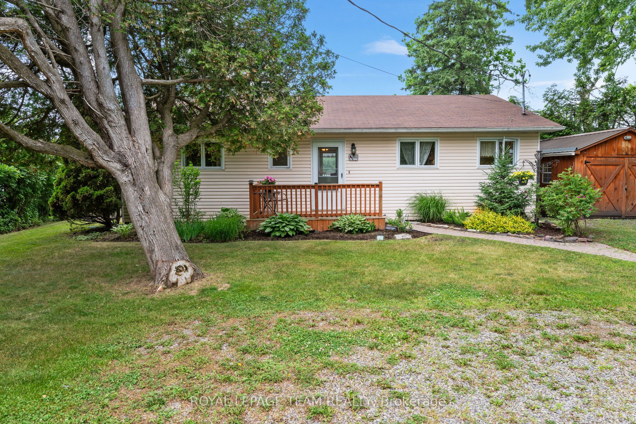 2733 Rideau Glen Lane Property Photo 1