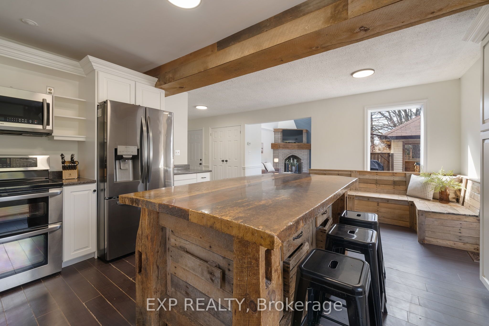 2795 Dalewood Court Property Photo 8