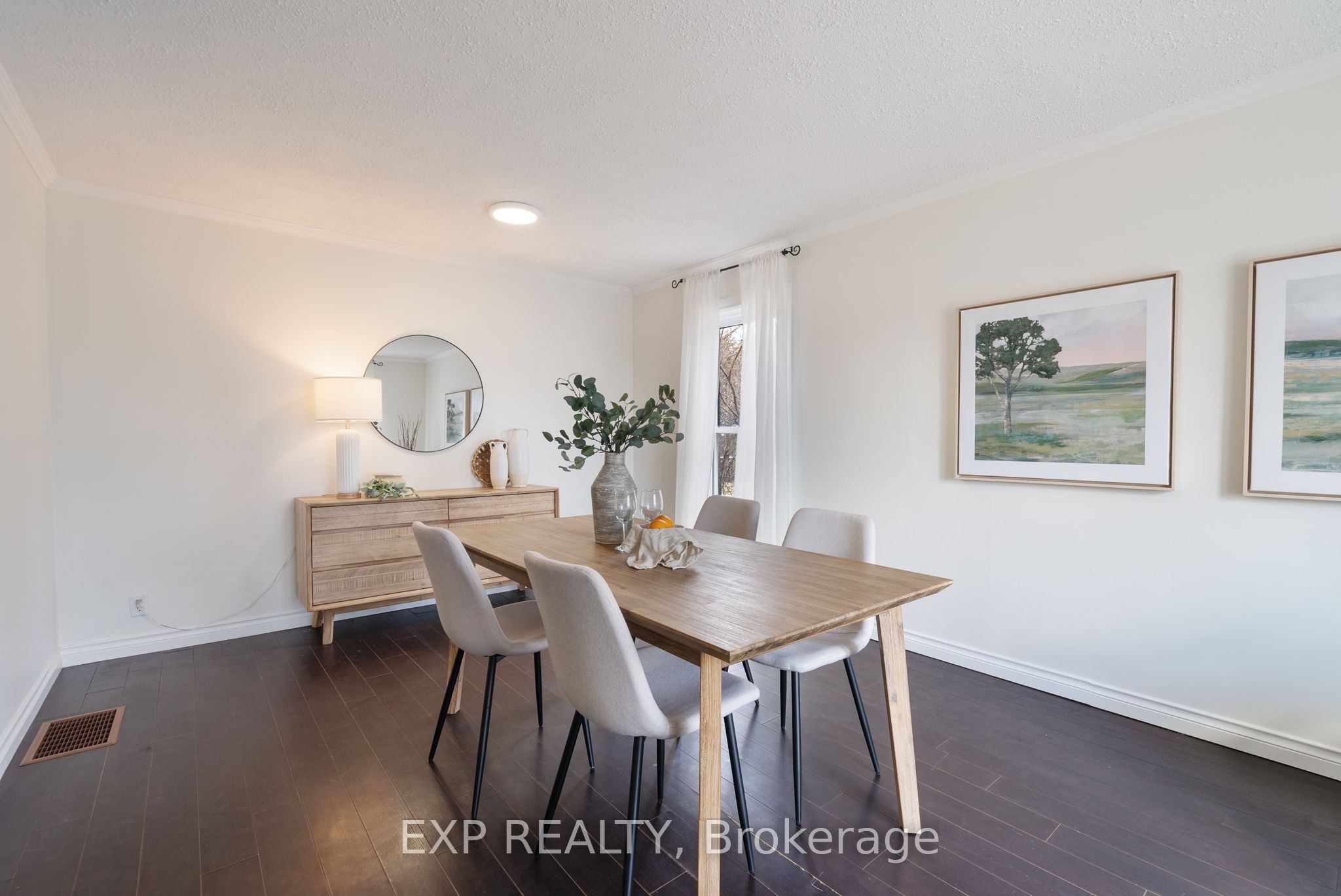 2795 Dalewood Court Property Photo 10