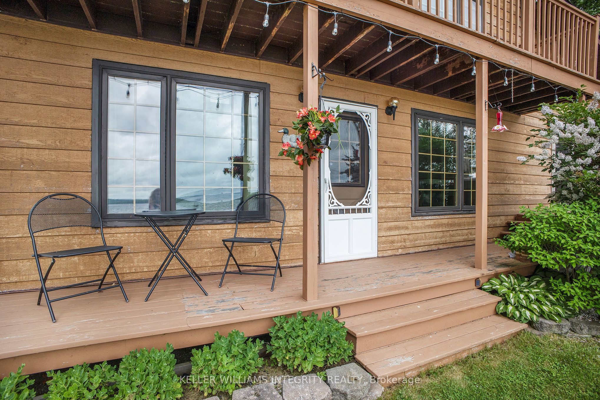 501 Stewart Lane Property Photo 7