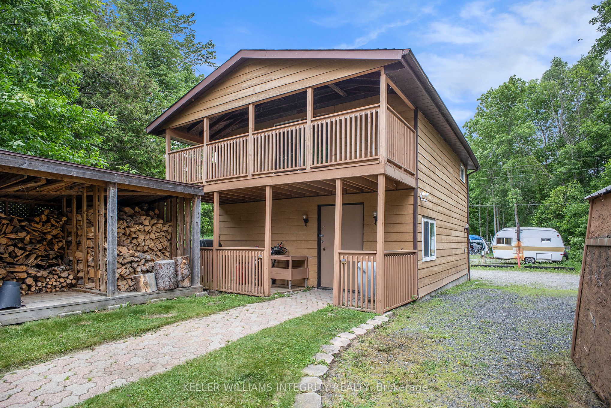 501 Stewart Lane Property Photo 9