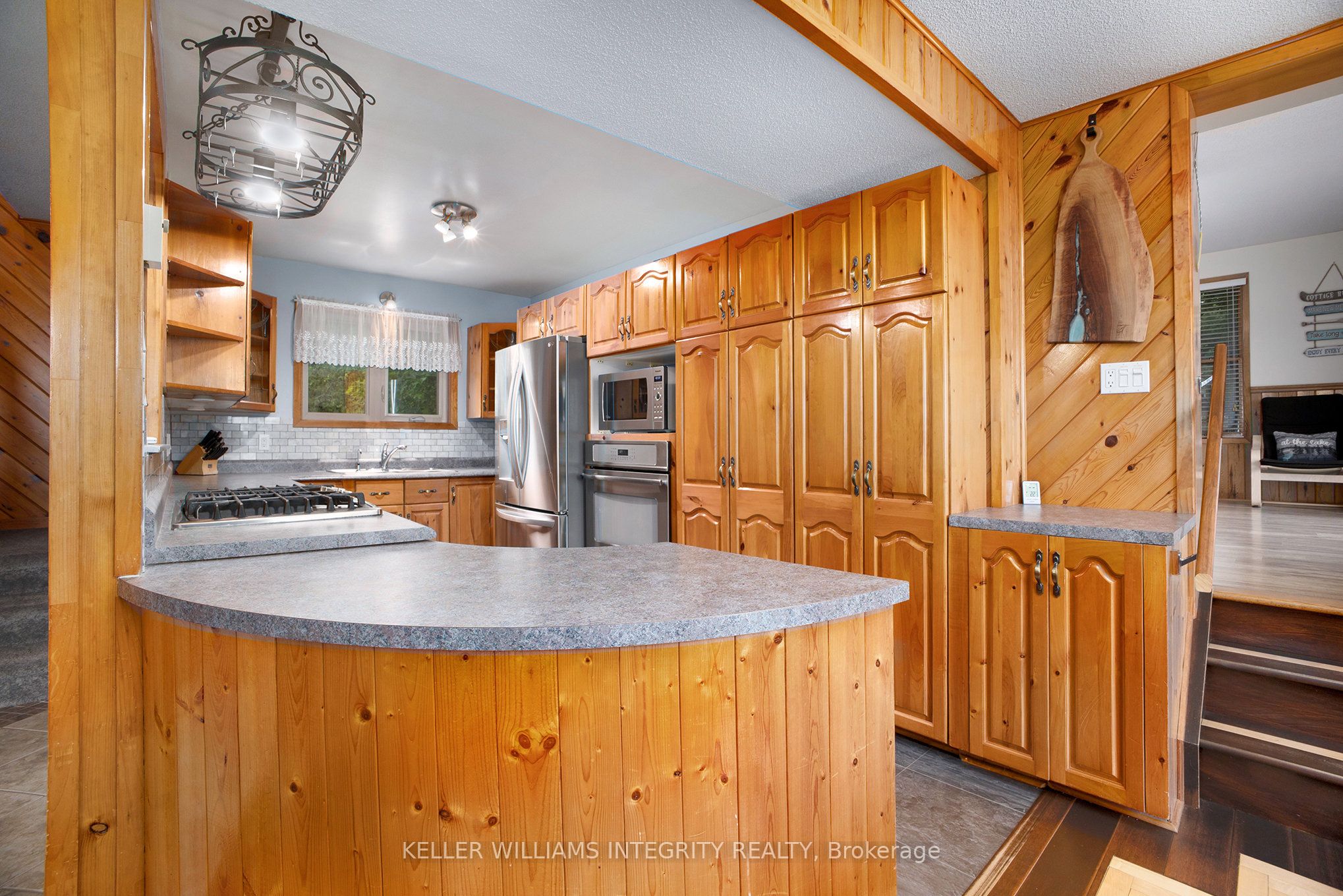 501 Stewart Lane Property Photo 16