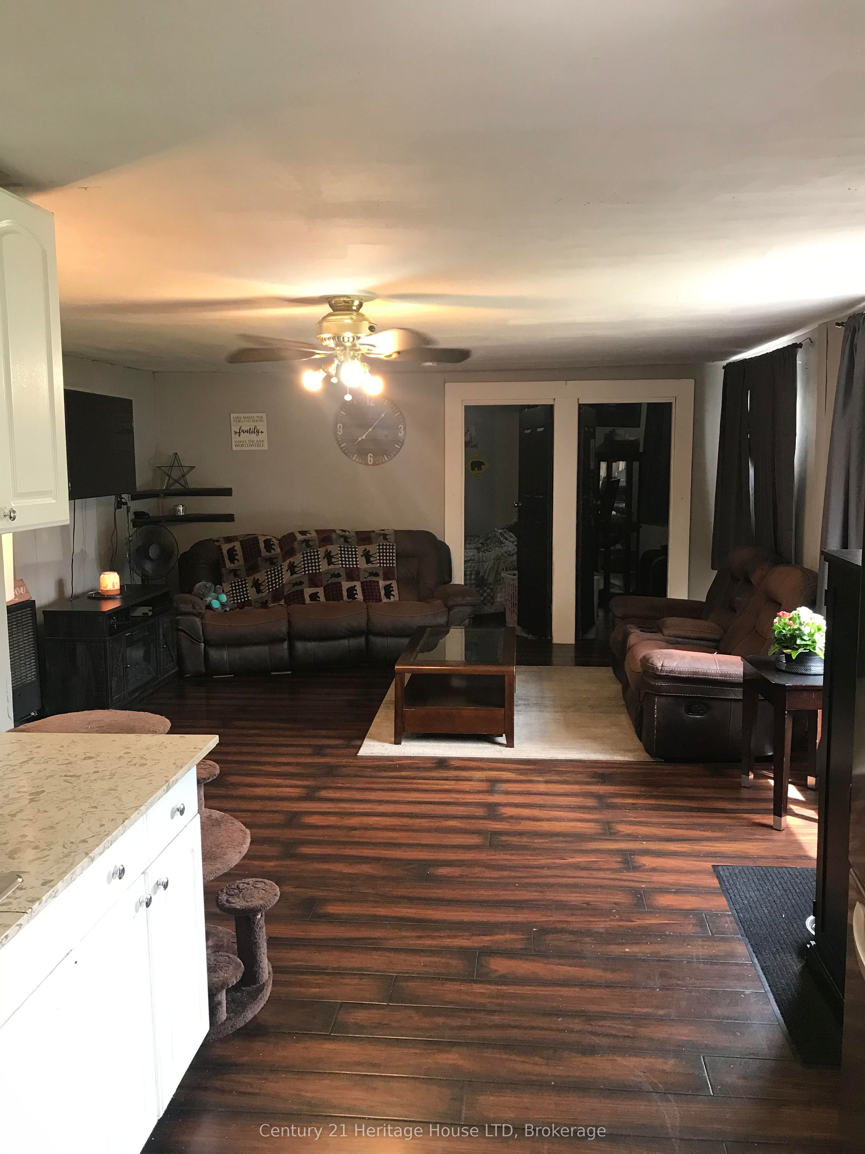 223 Bernard Avenue Property Photo 12