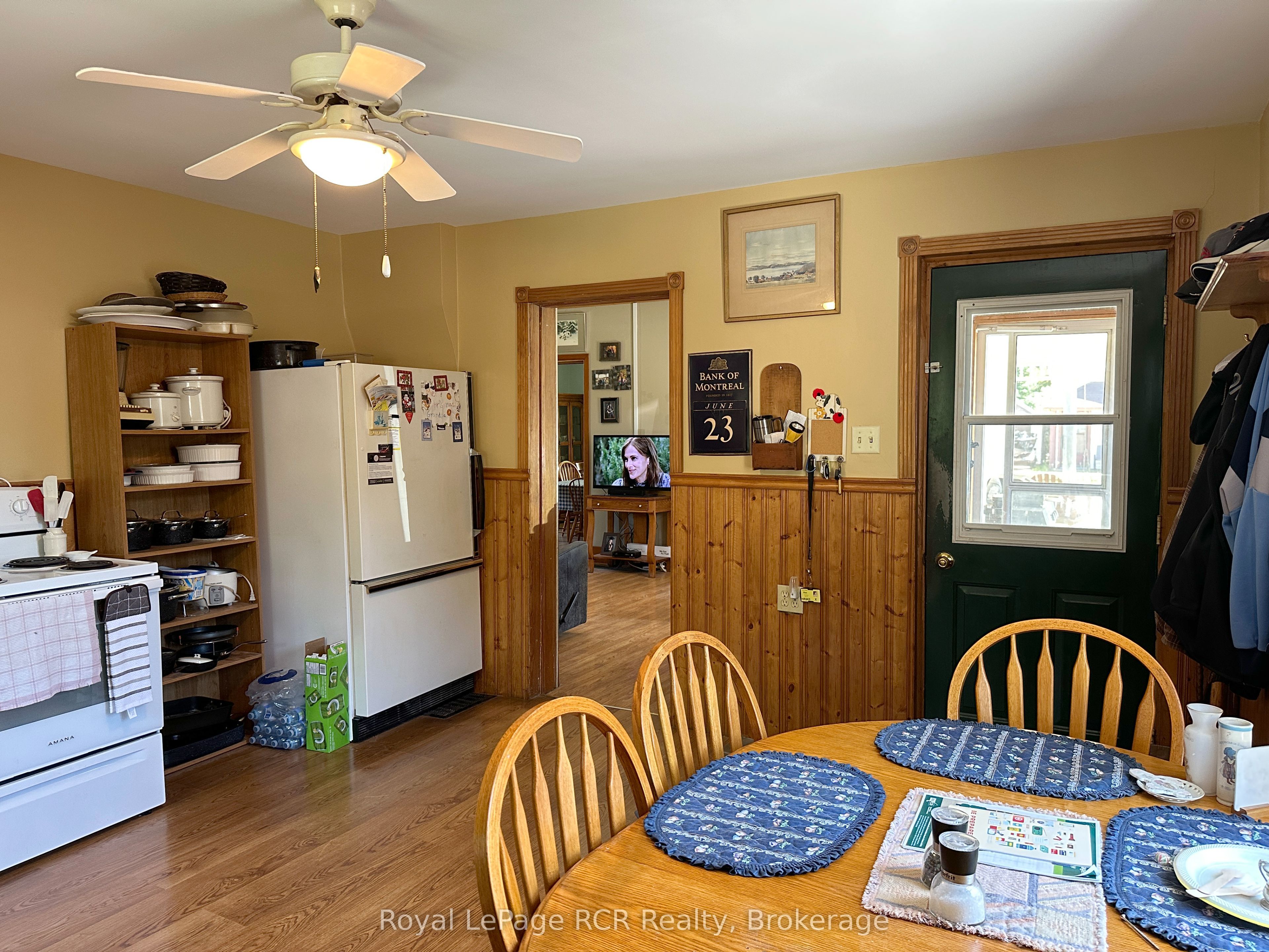 442 11th Street Property Photo 14