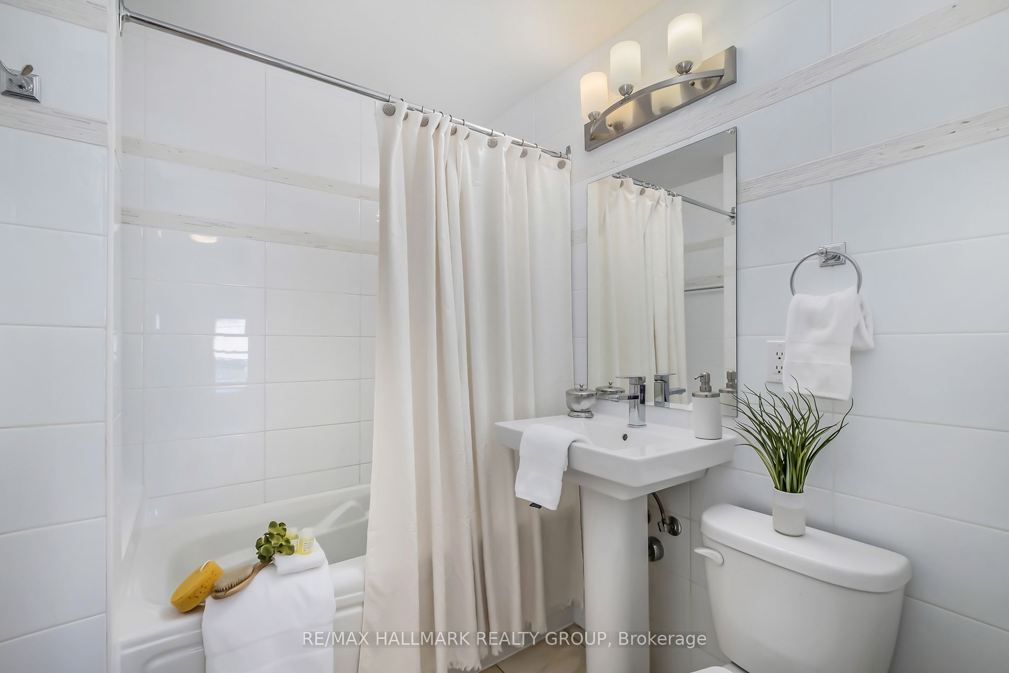 50 Queen Victoria Street Property Photo 19