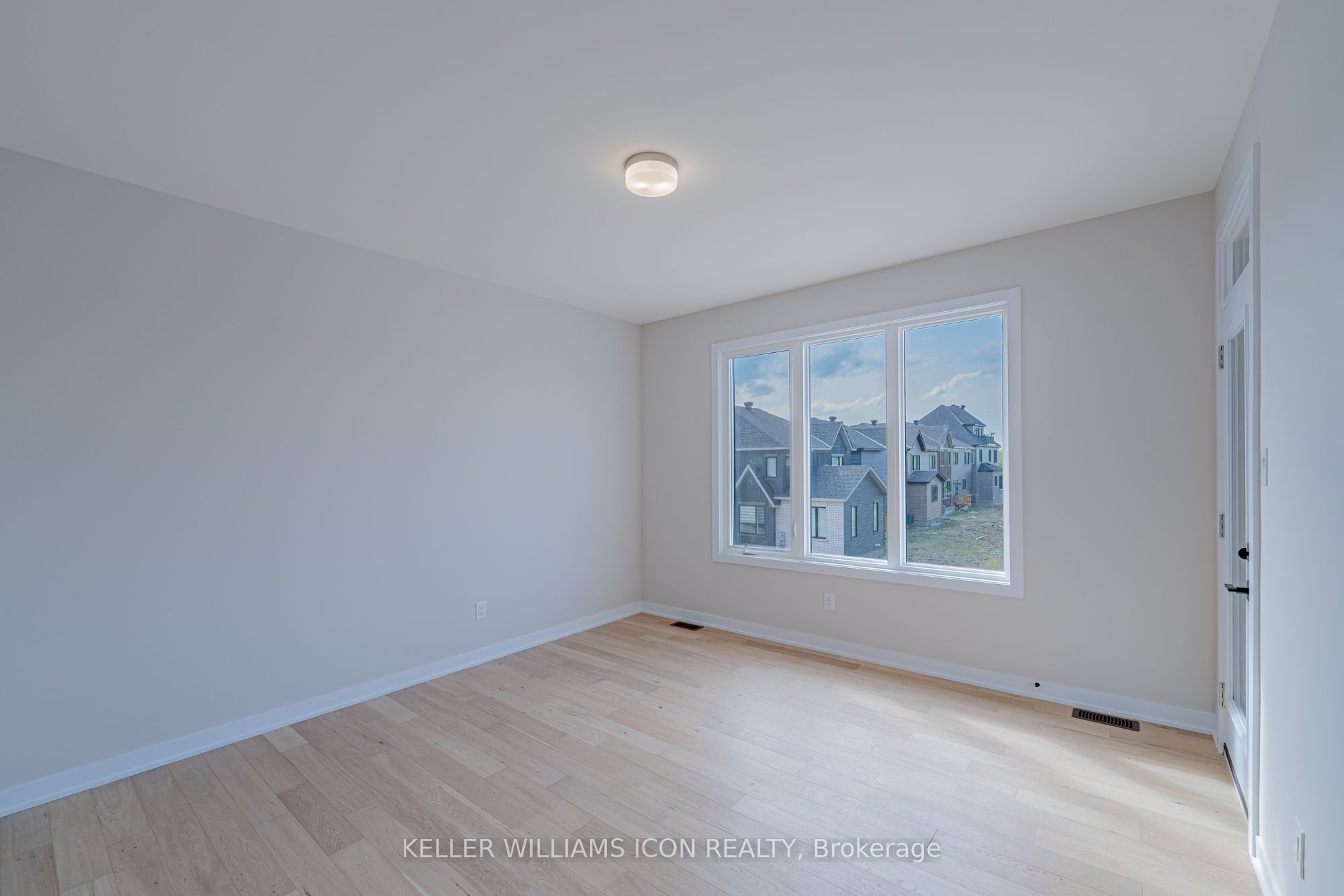 521 Elation Heights Property Photo 27