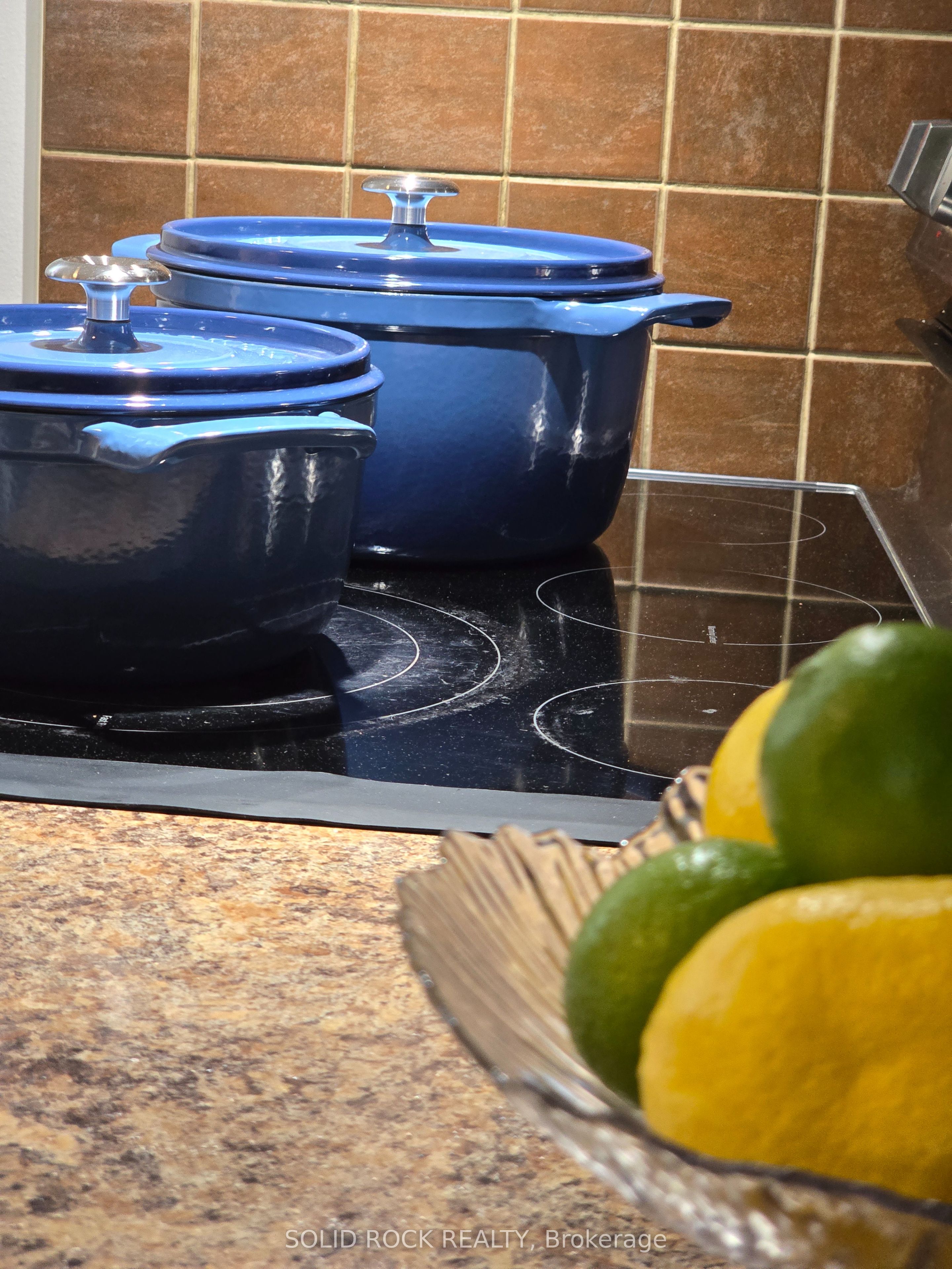 740 N Morin Street N 9 Property Photo 9