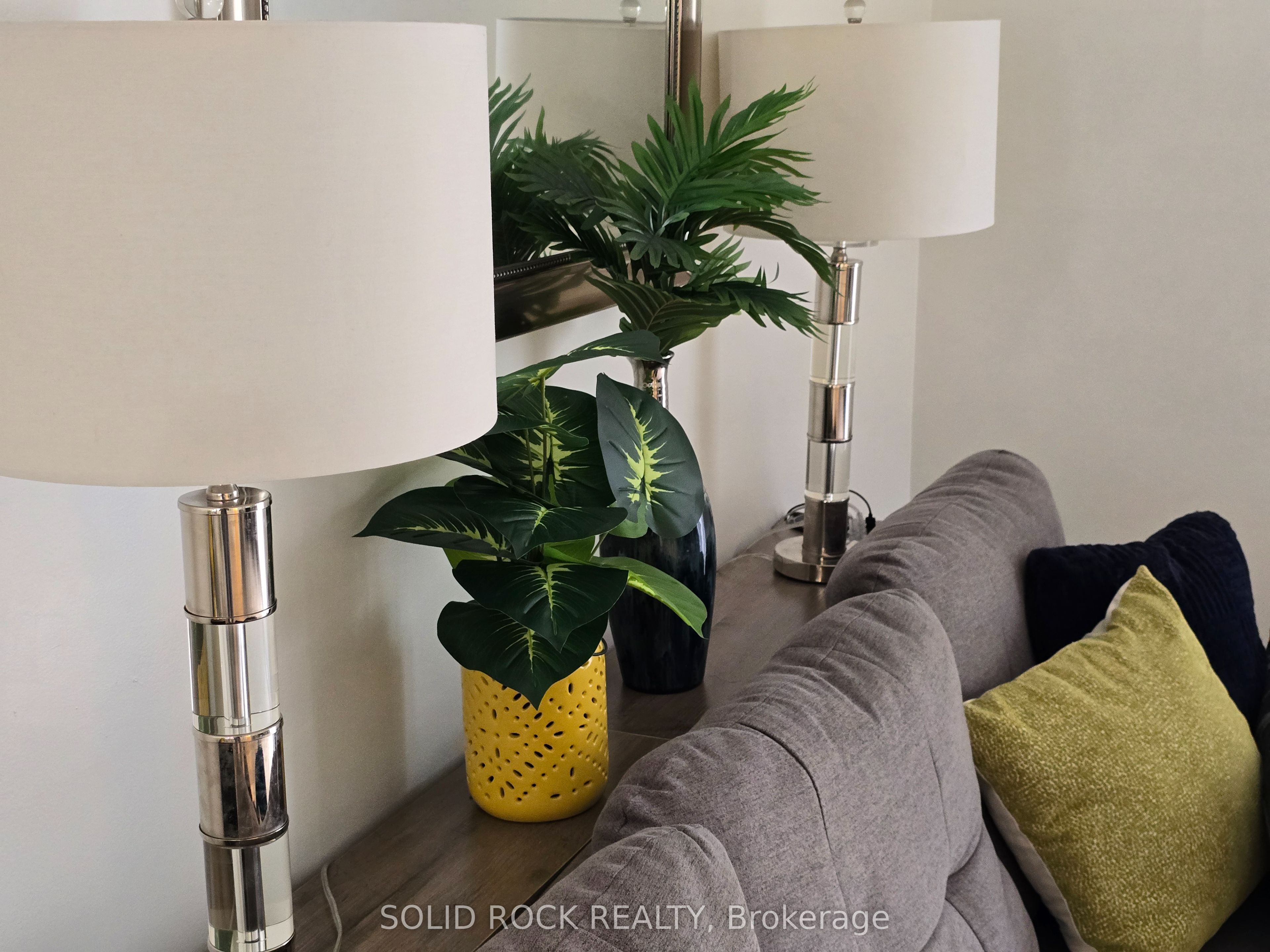 740 N Morin Street N 9 Property Photo 13