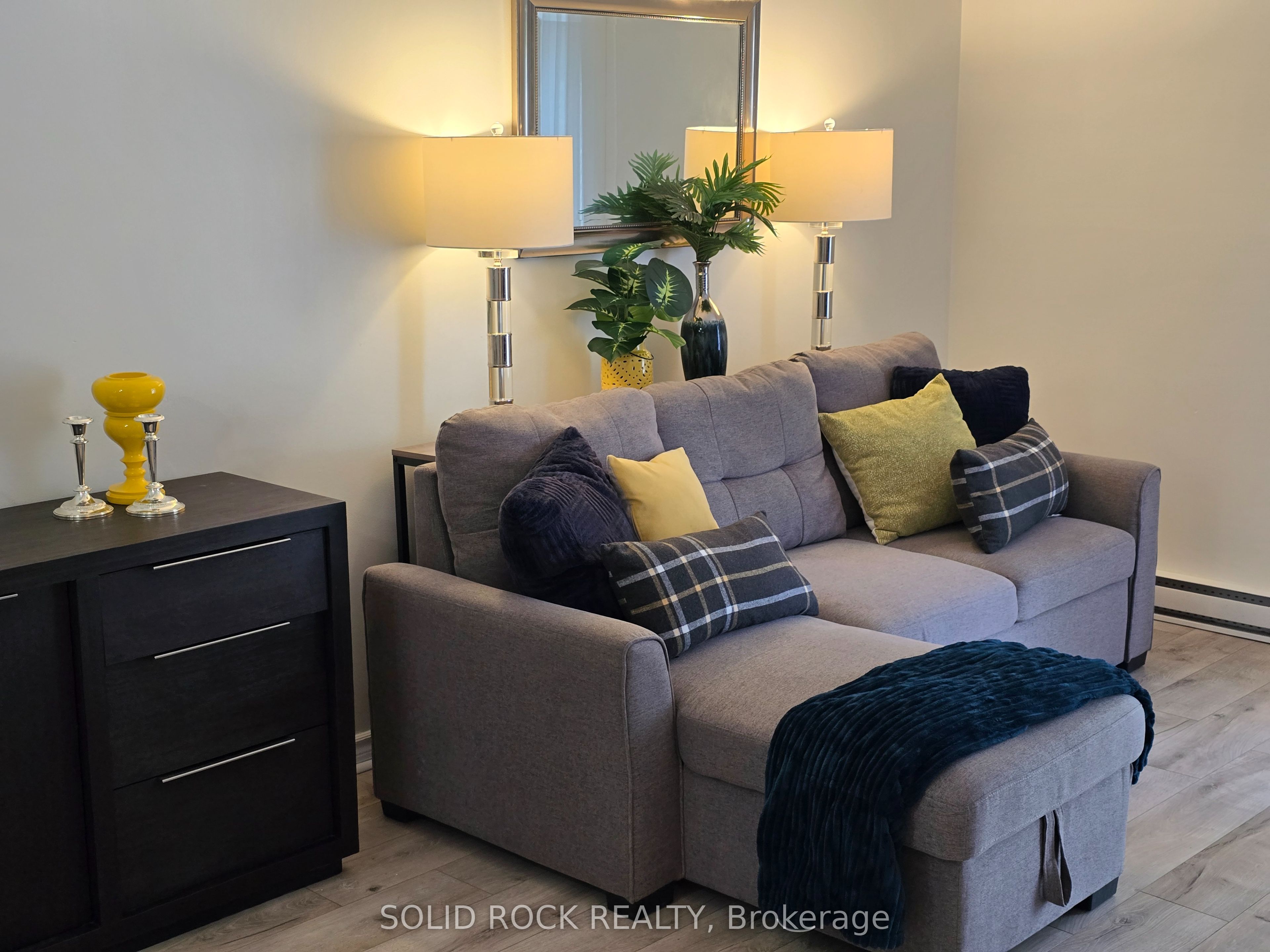 740 N Morin Street N 9 Property Photo 14