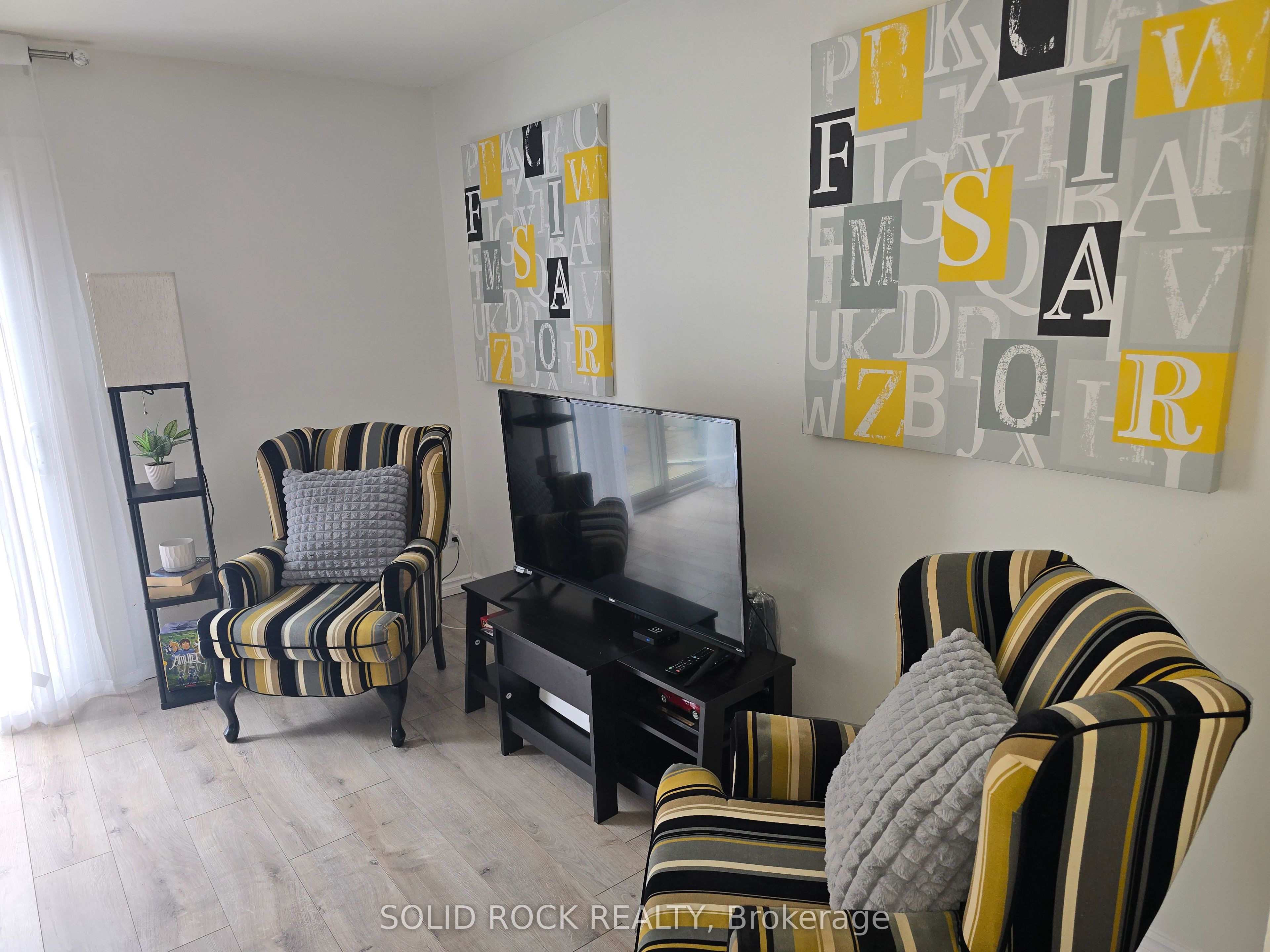 740 N Morin Street N 9 Property Photo 19