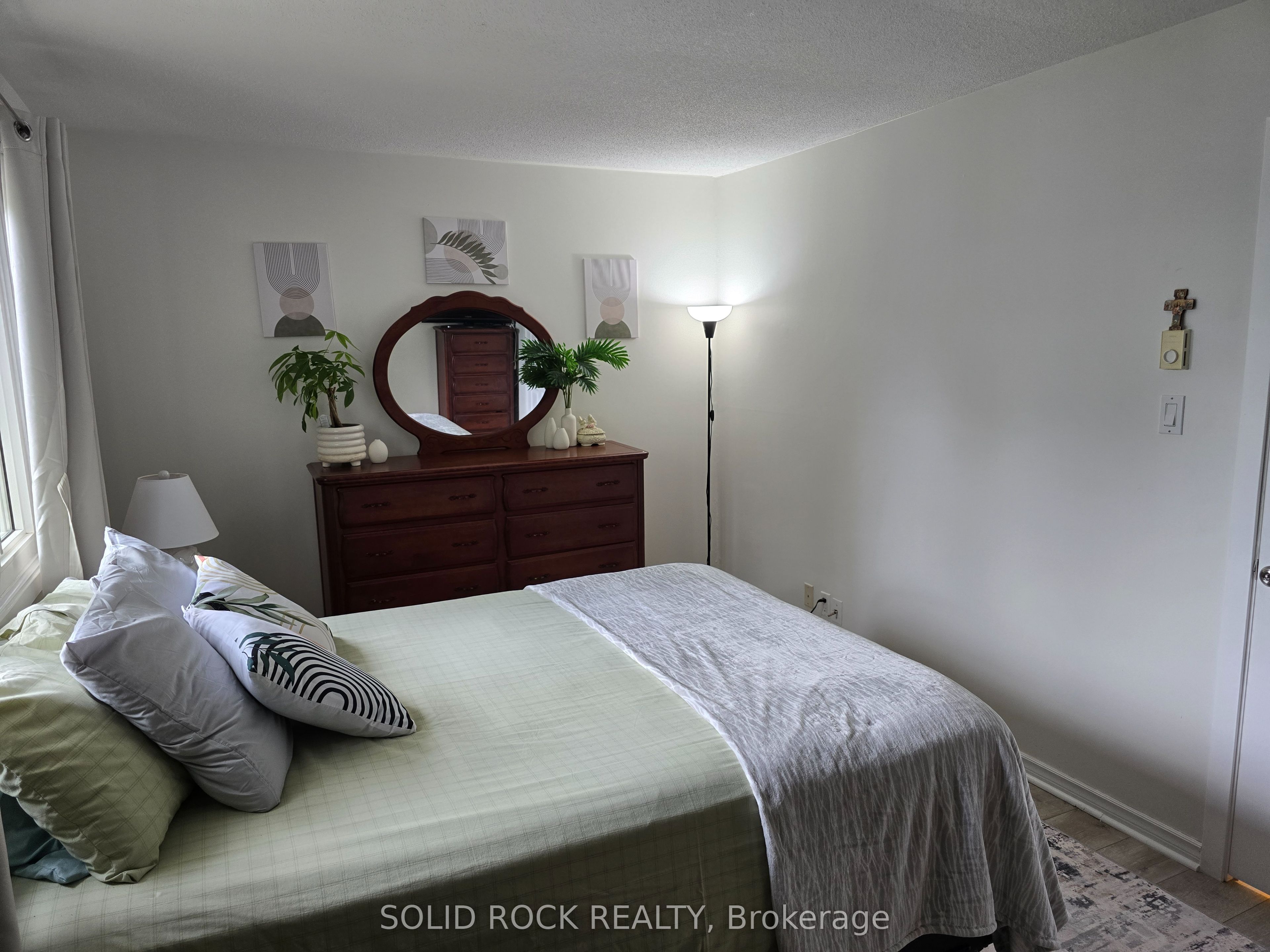 740 N Morin Street N 9 Property Photo 29