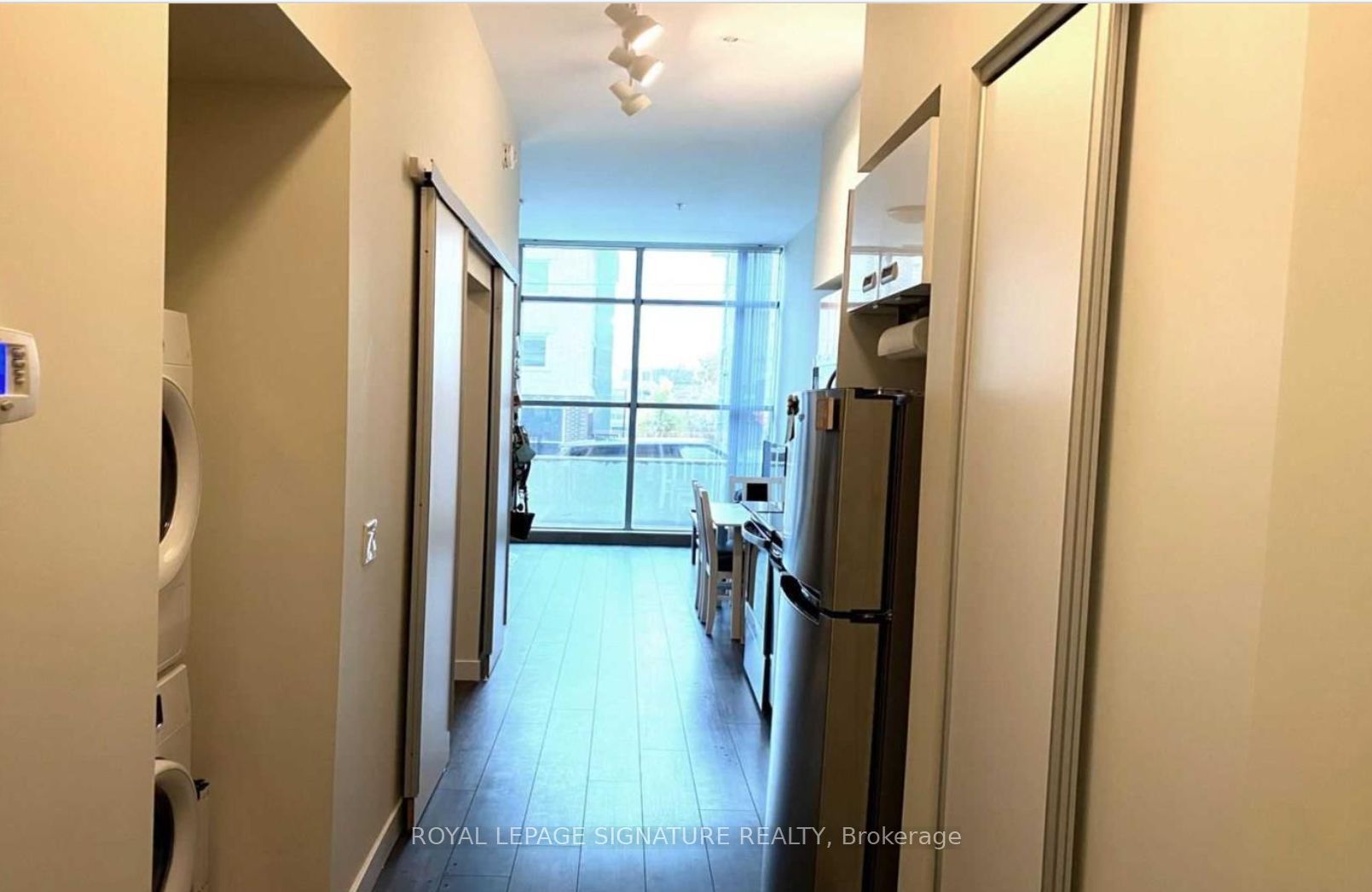 257 Hemlock Street 620 Property Photo 2