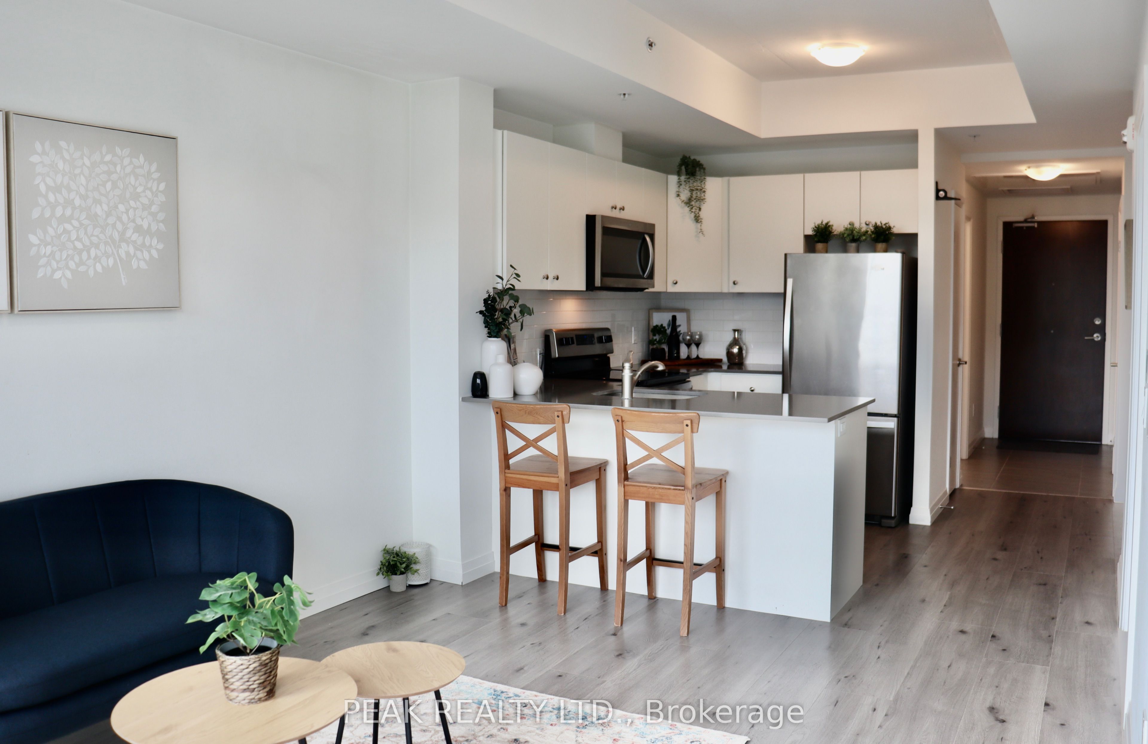 108 Garment Street 903 Property Photo 22