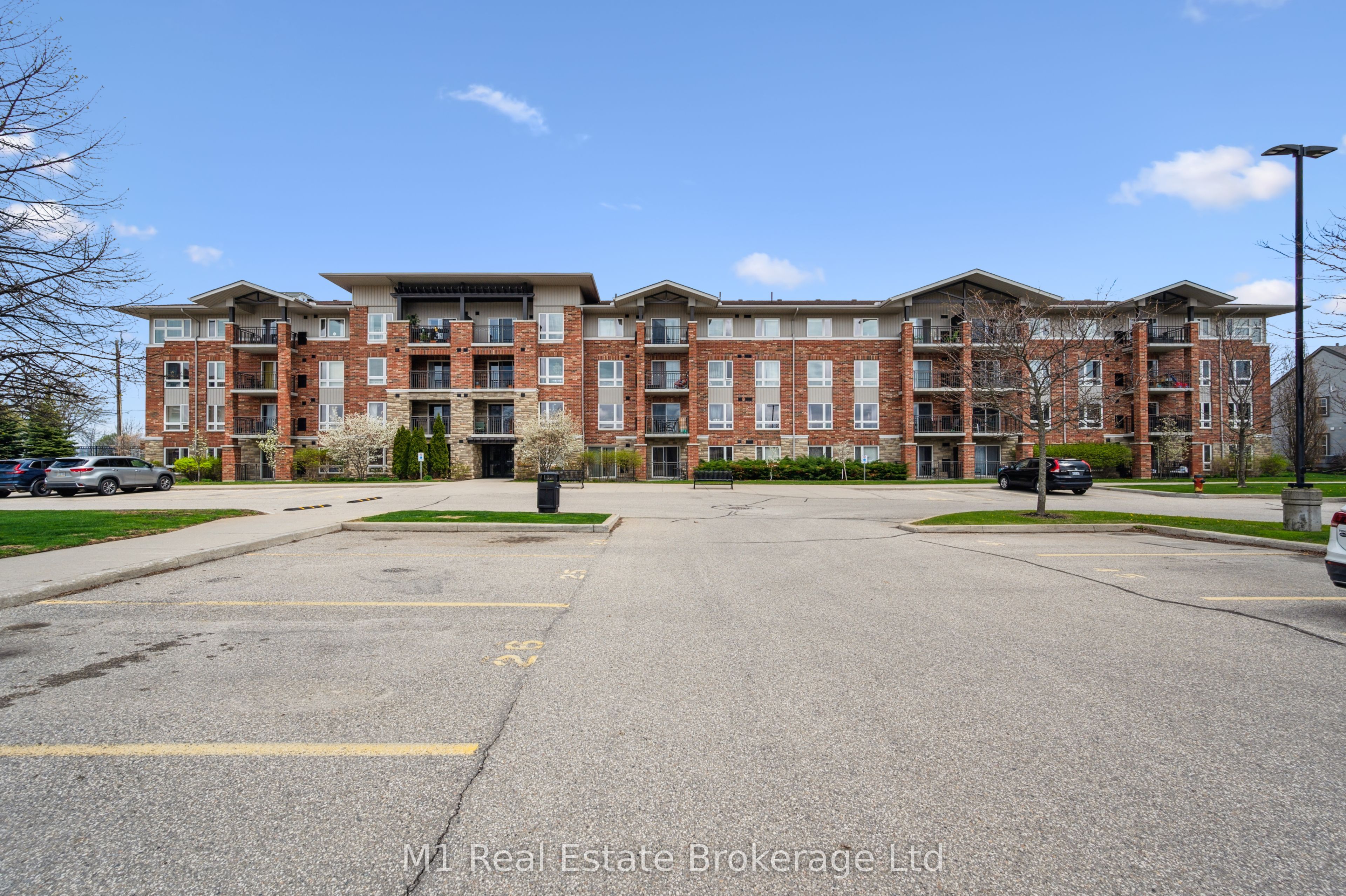19 Waterford Drive 105 Property Photo 2