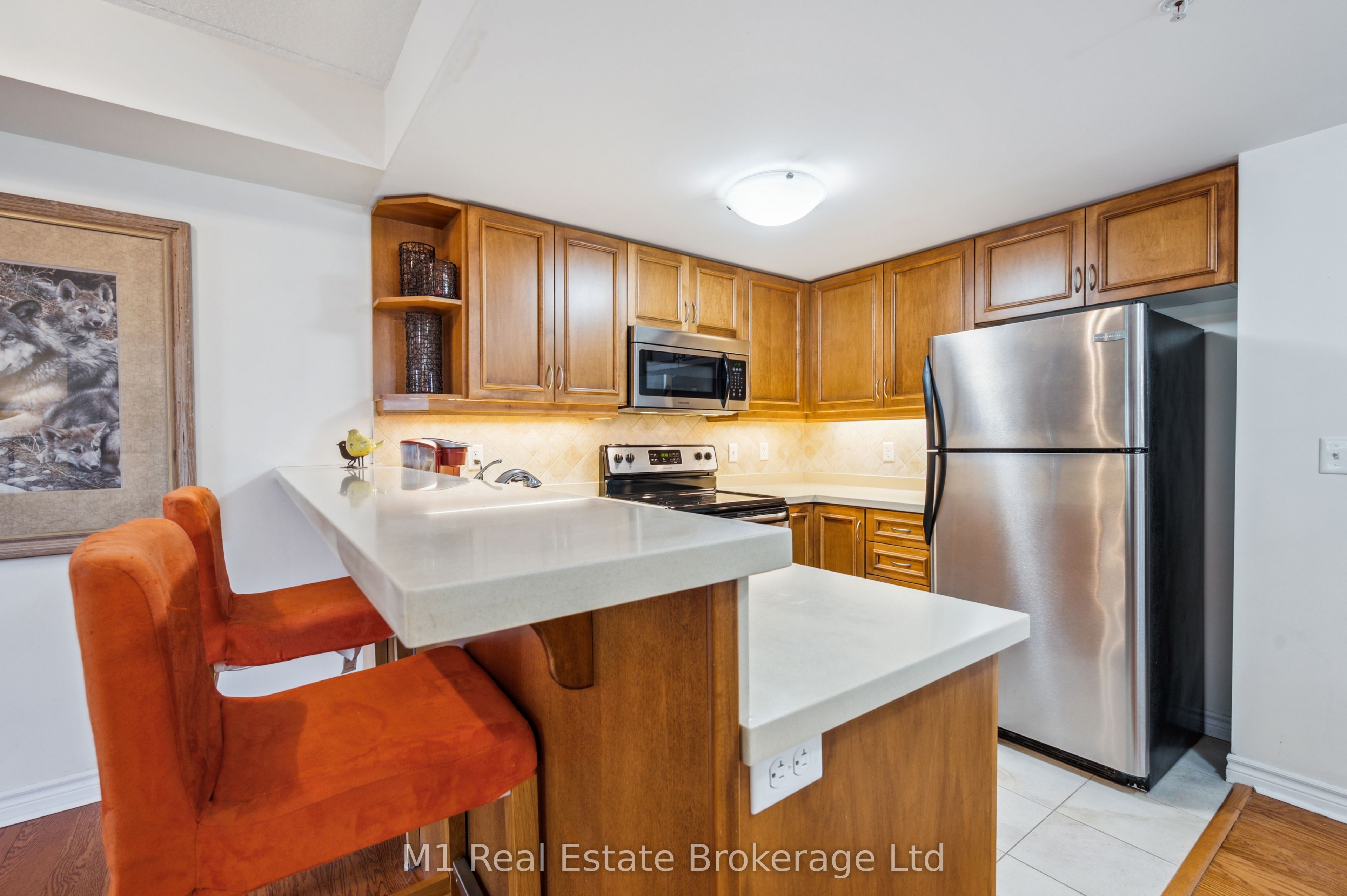 19 Waterford Drive 105 Property Photo 9