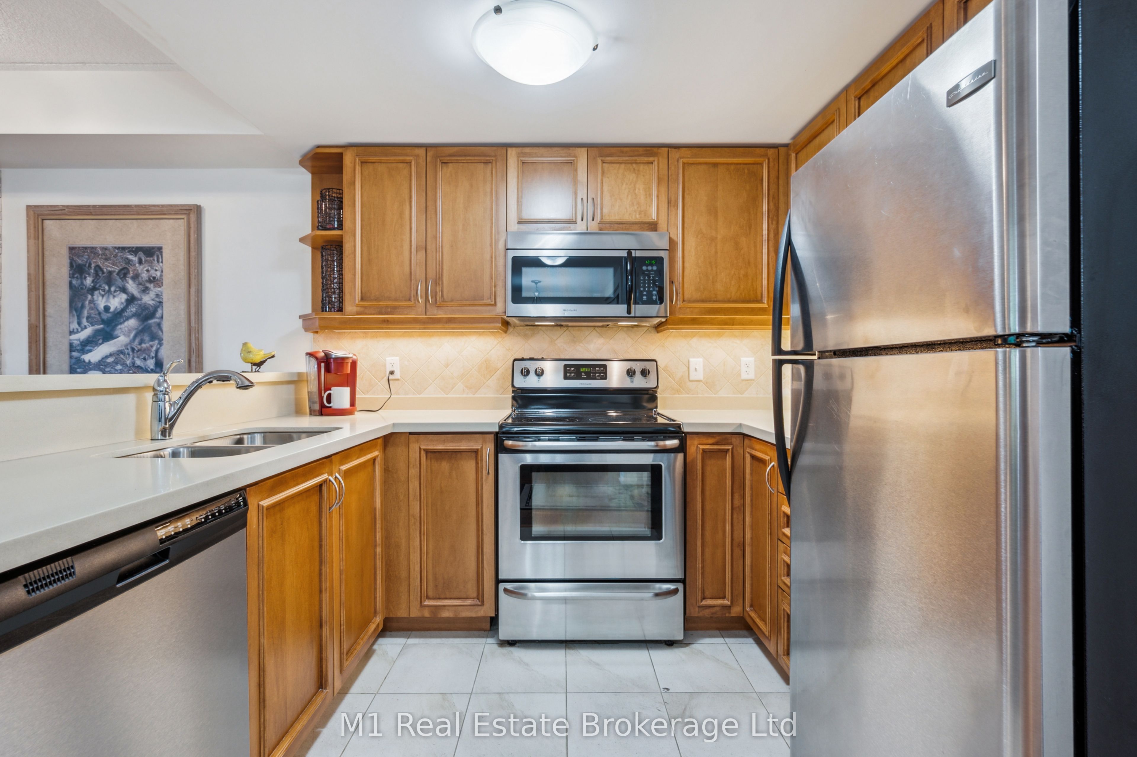 19 Waterford Drive 105 Property Photo 12