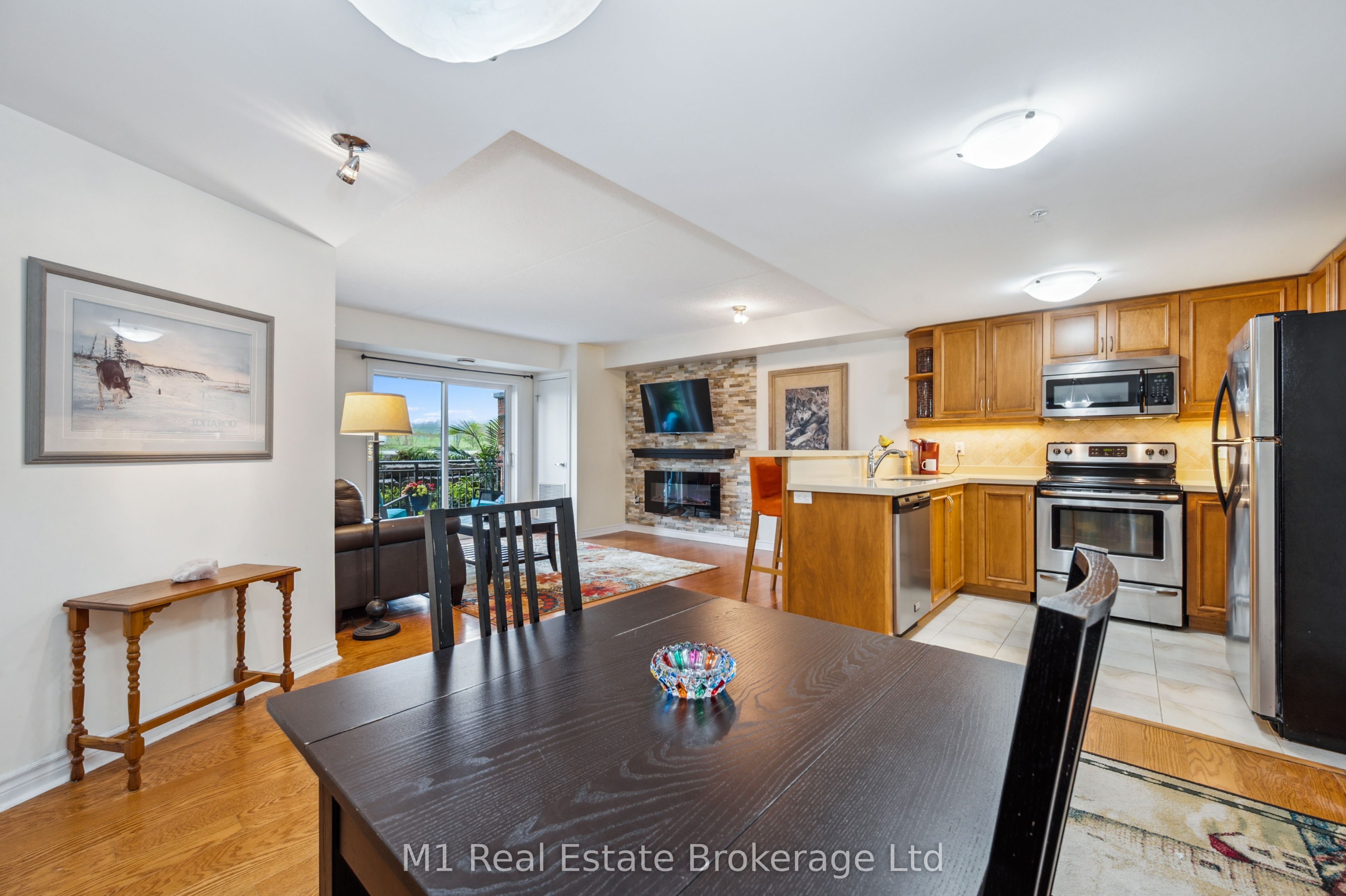 19 Waterford Drive 105 Property Photo 15