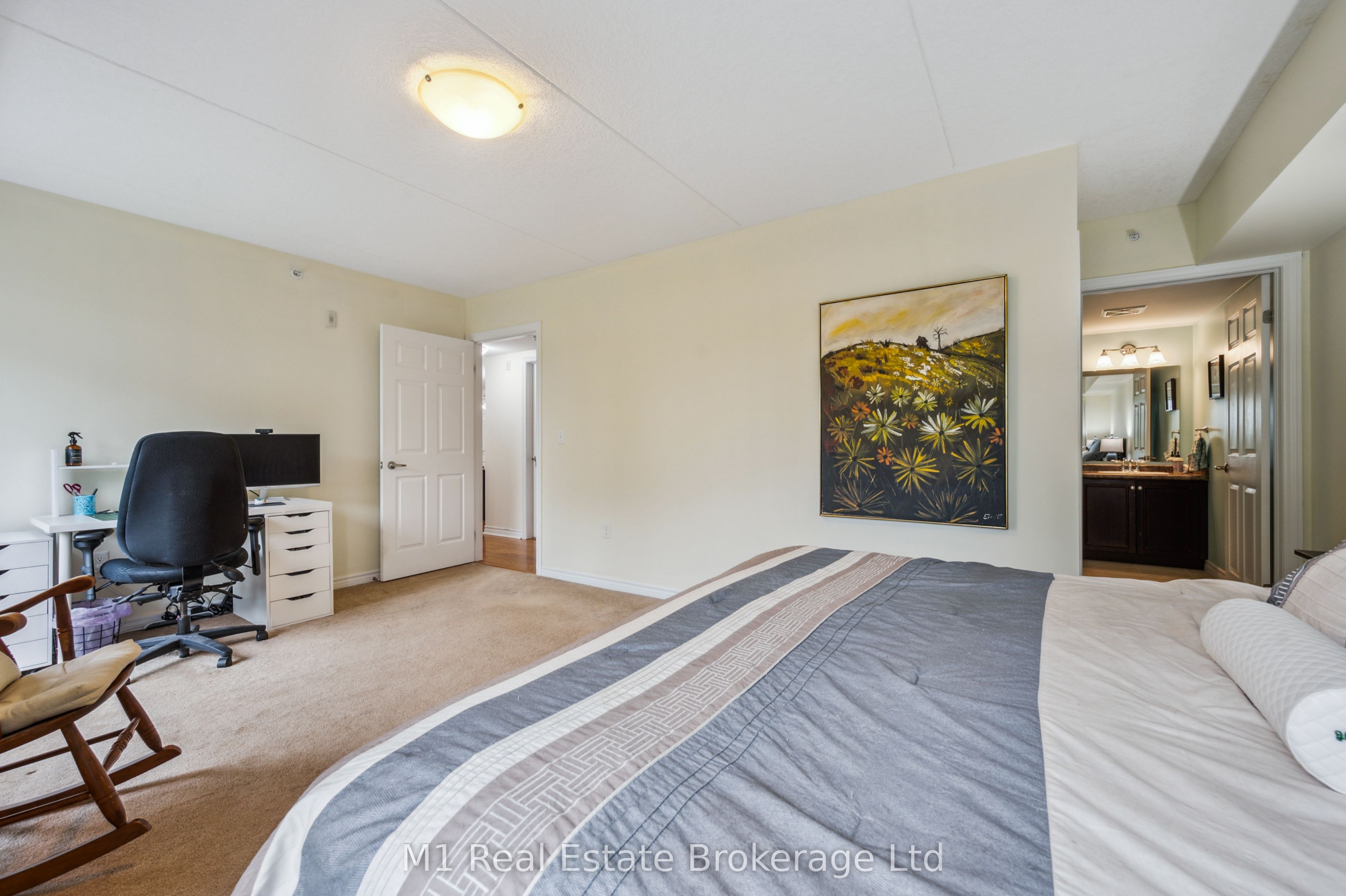 19 Waterford Drive 105 Property Photo 21
