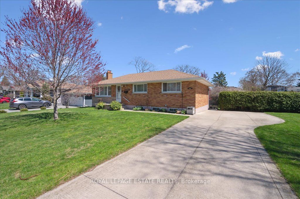 111 Leitch Drive Property Photo 1