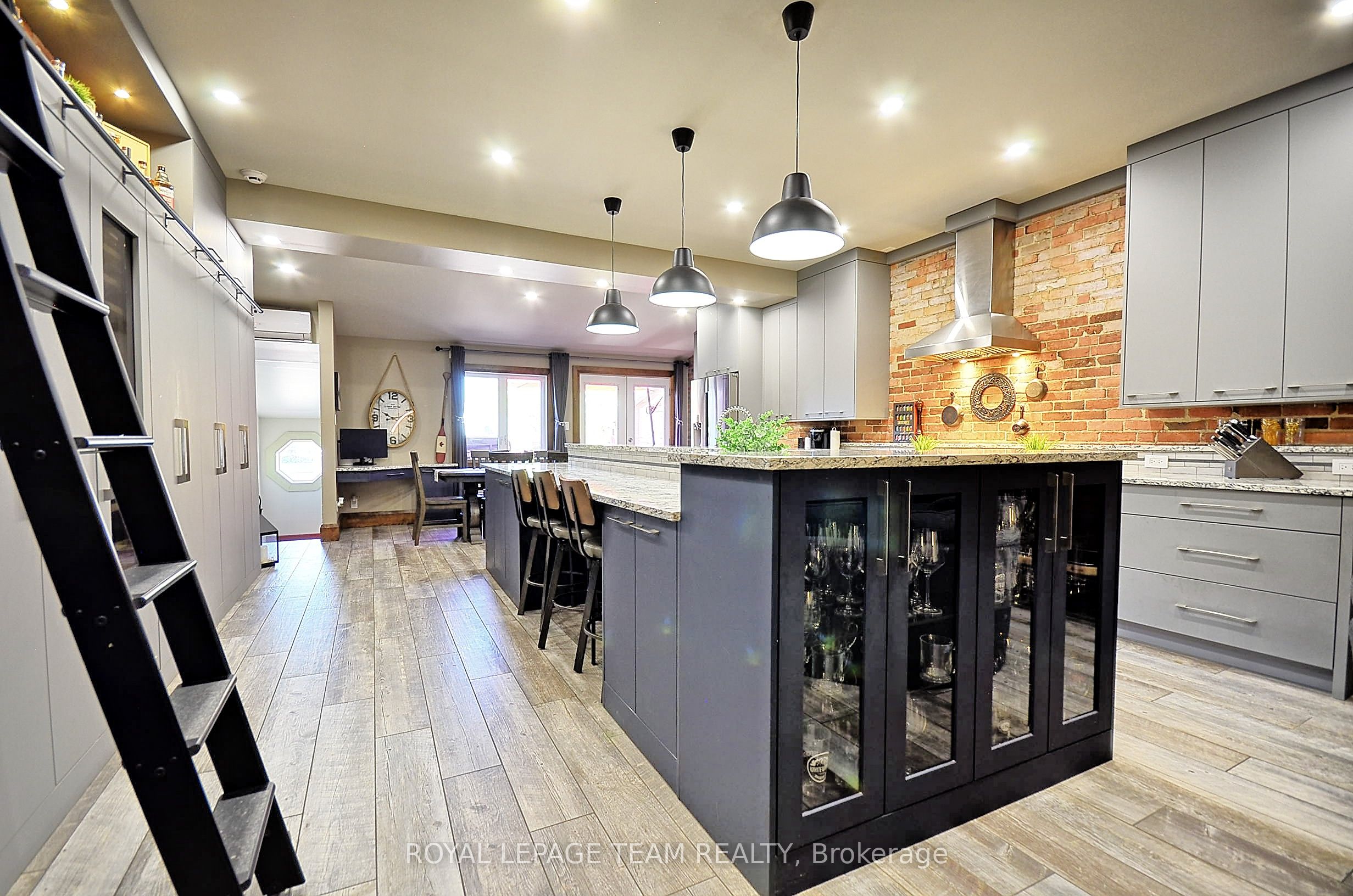 26 Elgin Street W Property Photo 28