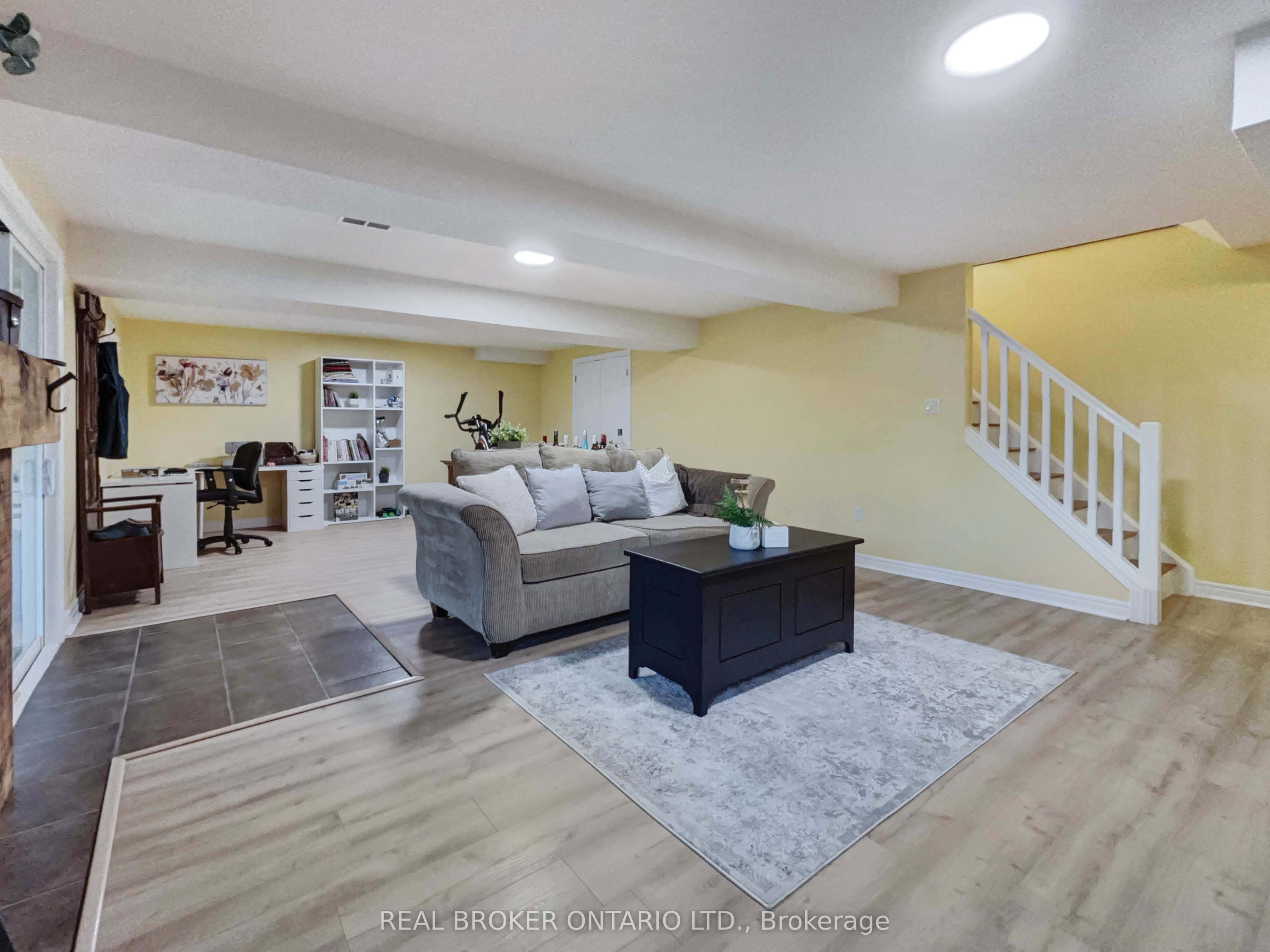 18 Bricker Court Property Photo 18