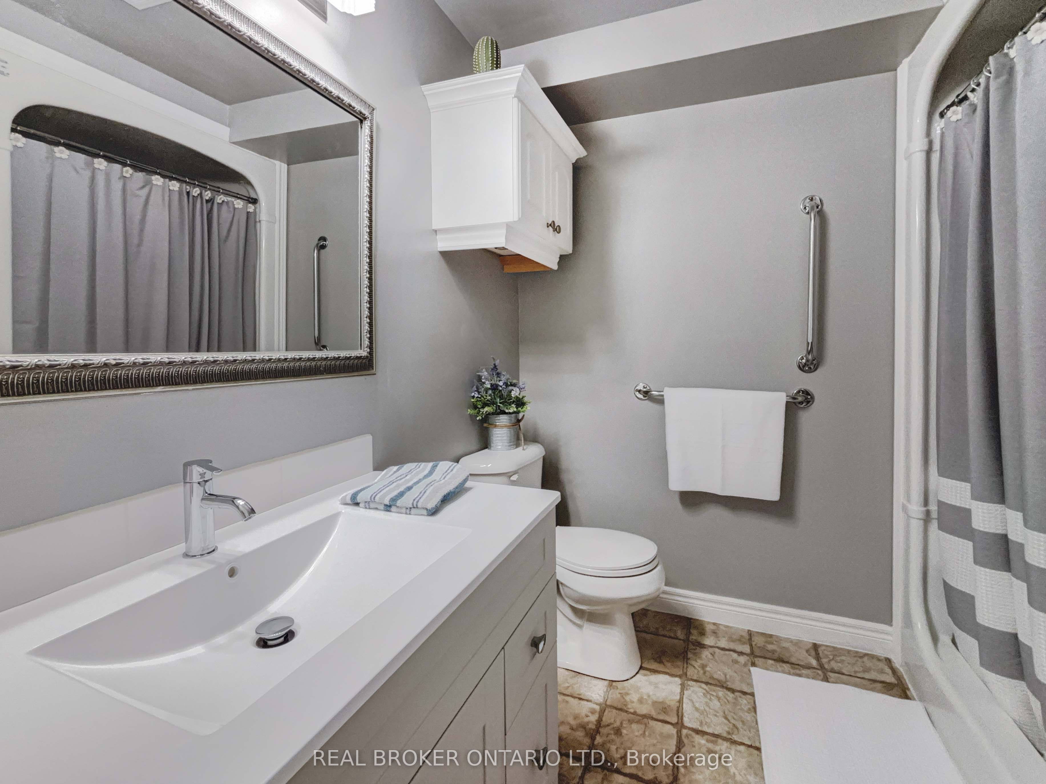 18 Bricker Court Property Photo 19