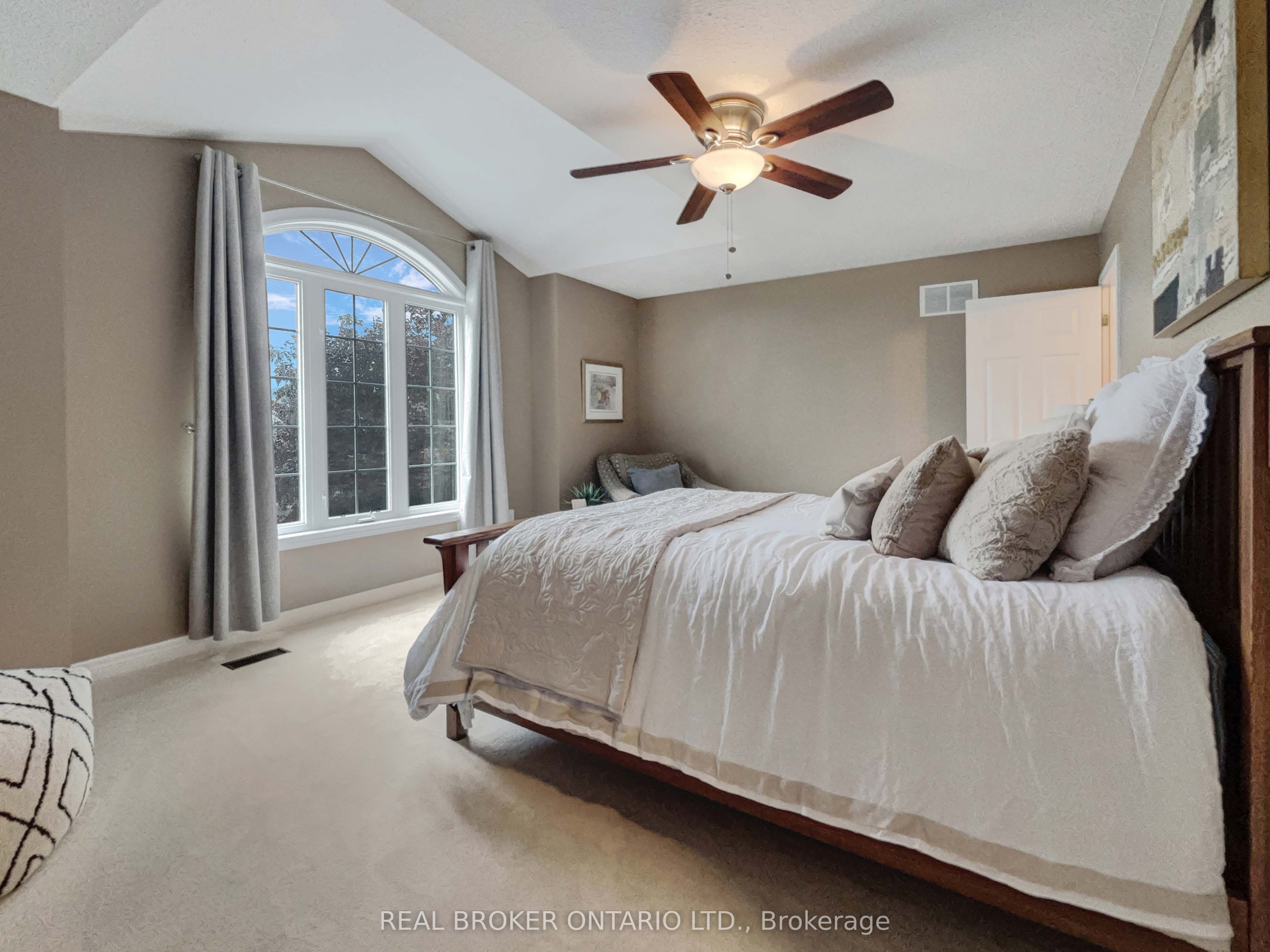 18 Bricker Court Property Photo 24