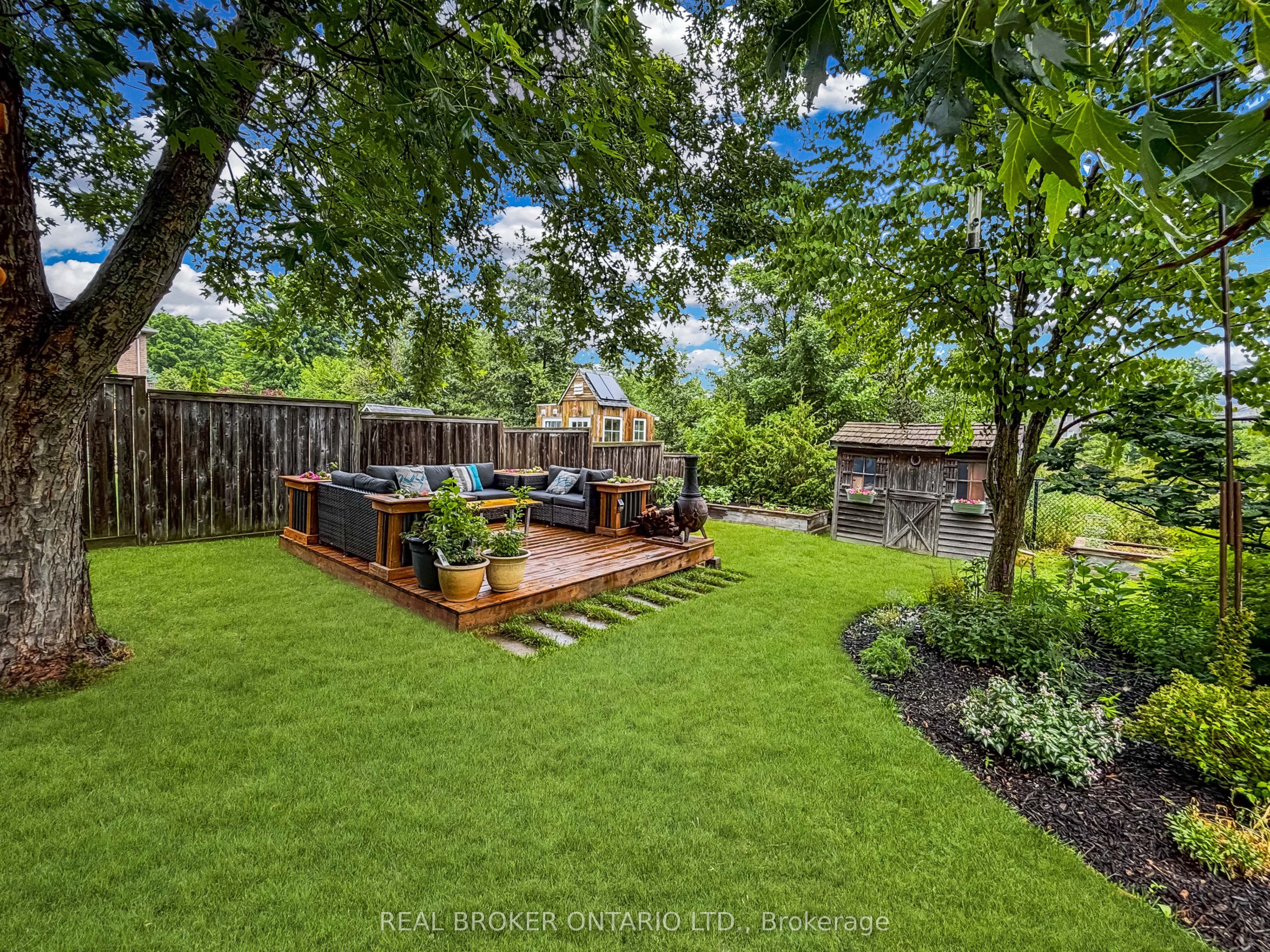 18 Bricker Court Property Photo 29