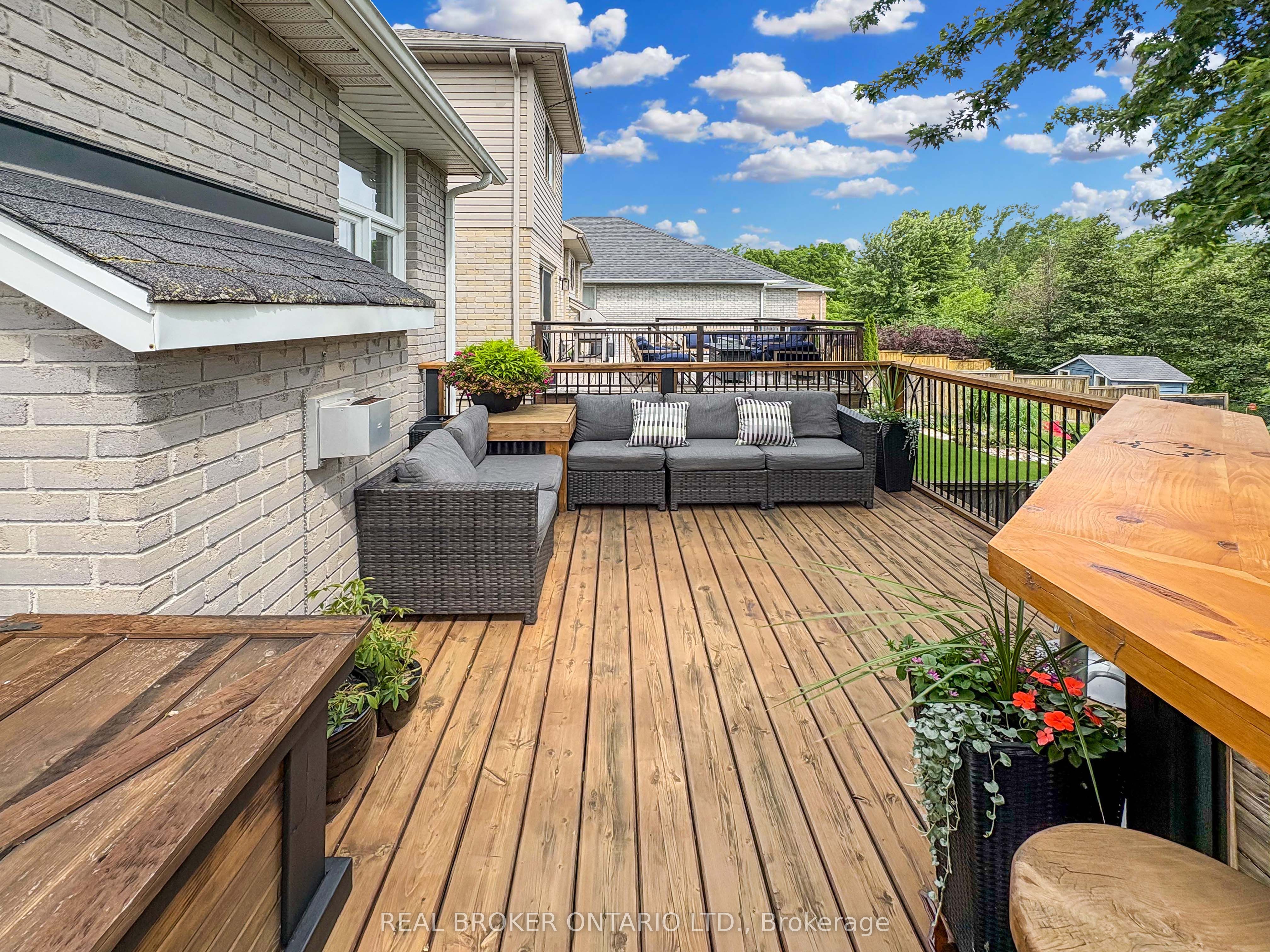 18 Bricker Court Property Photo 37