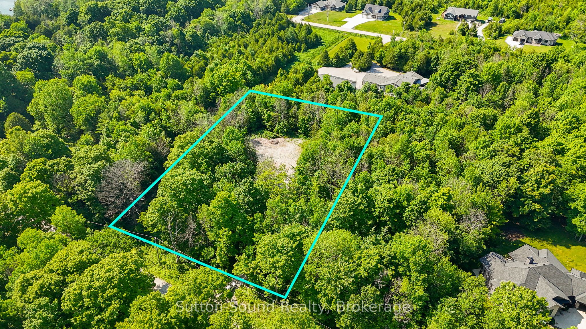 127 Big Rock Rd Property Photo 1