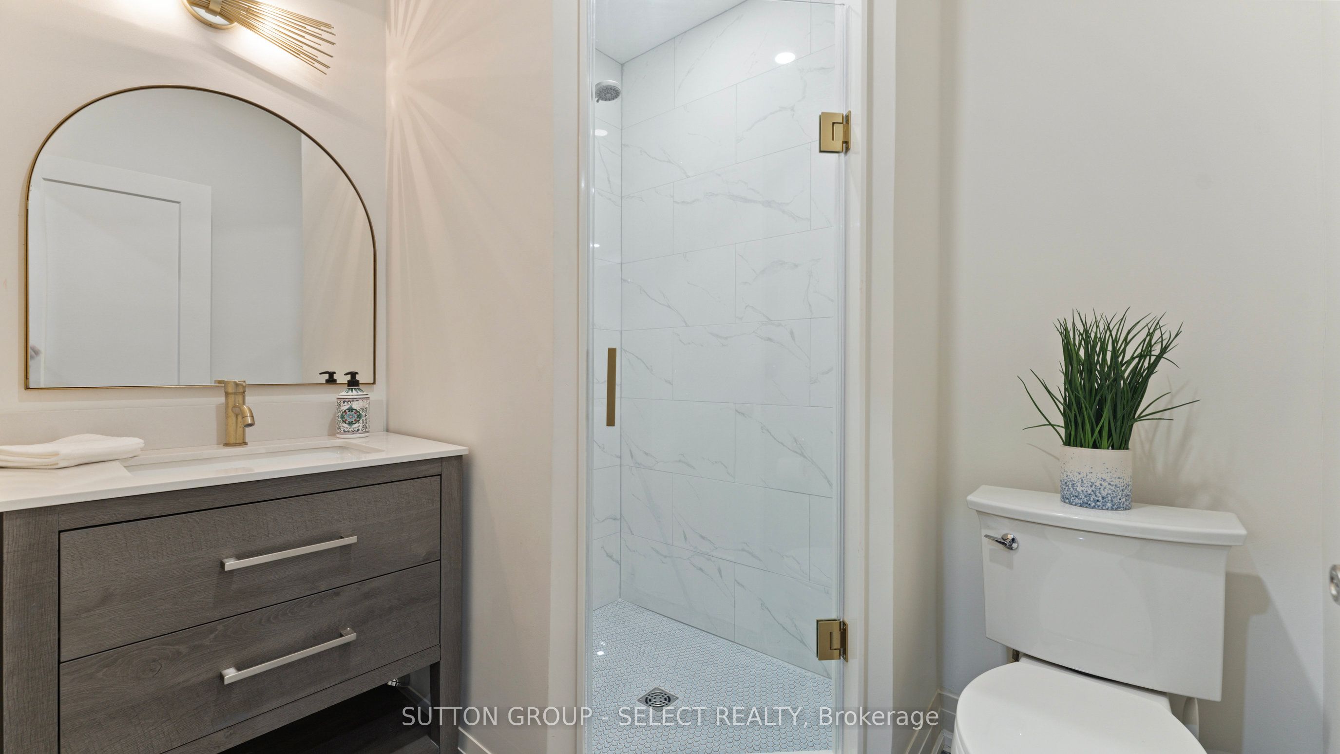 742 Mount Pleasant Road Property Photo 16