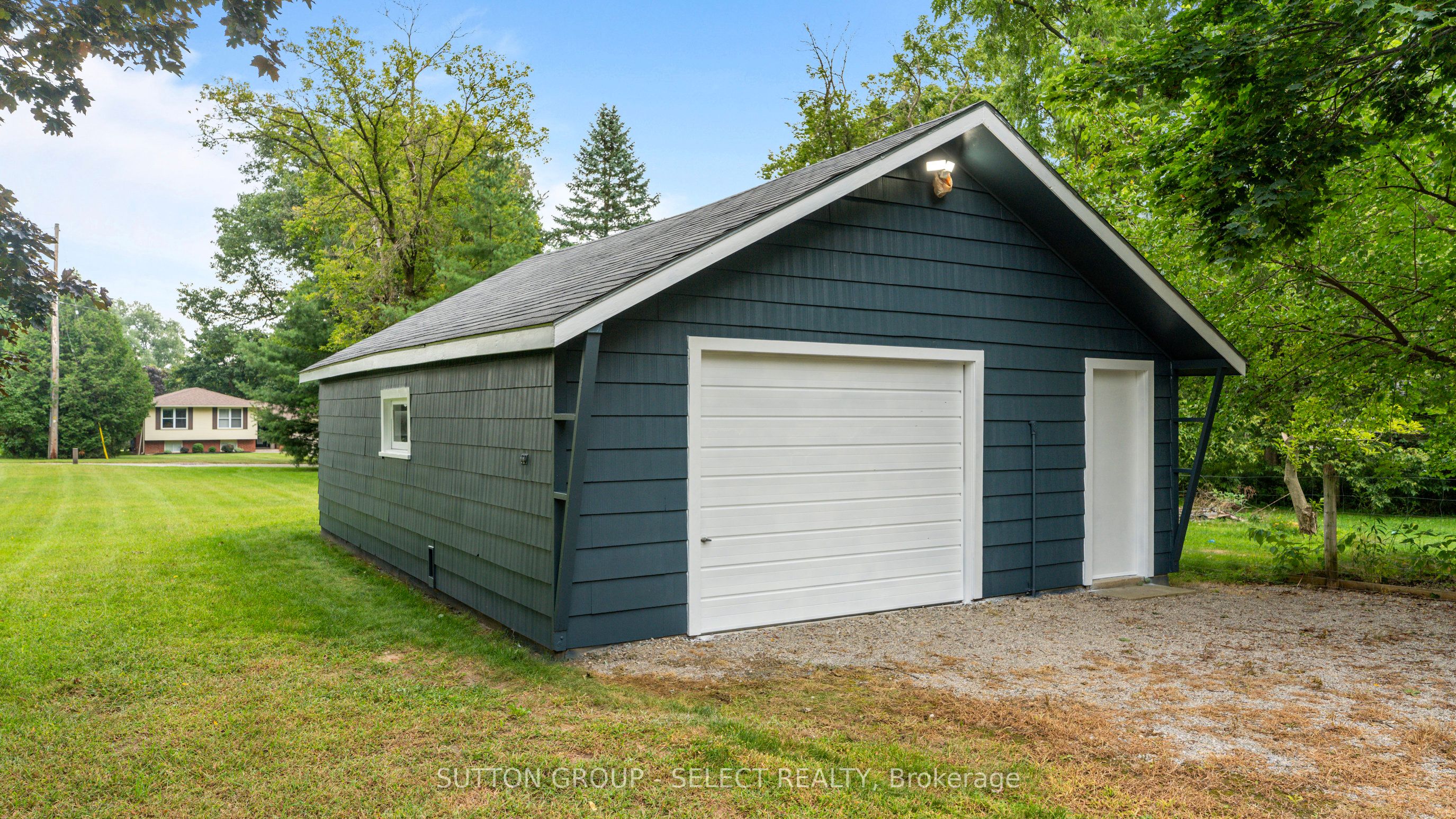 742 Mount Pleasant Road Property Photo 28