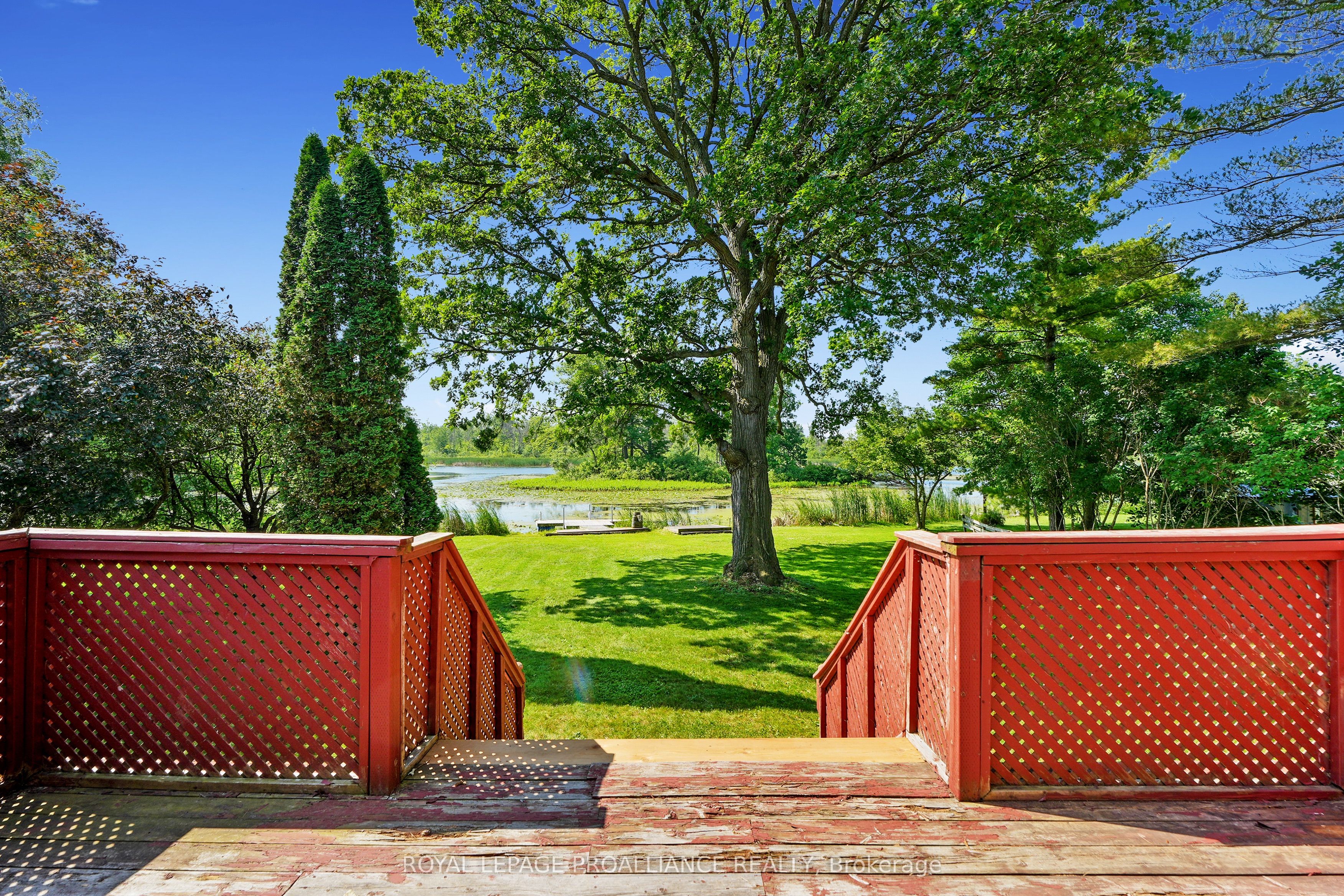 1827 2nd Line E Property Photo 28