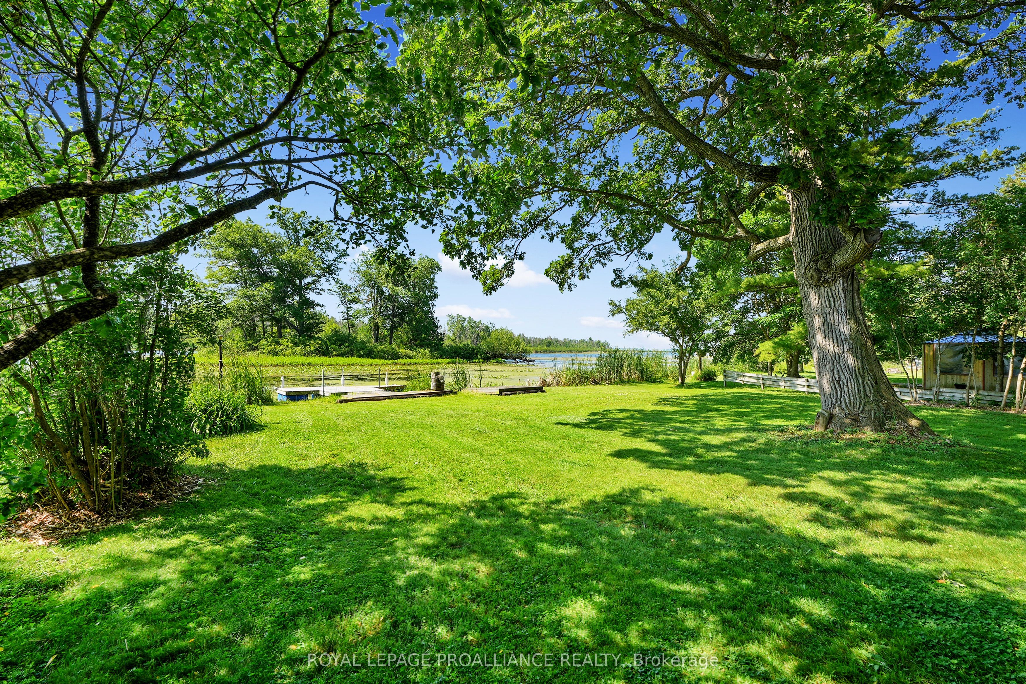 1827 2nd Line E Property Photo 31