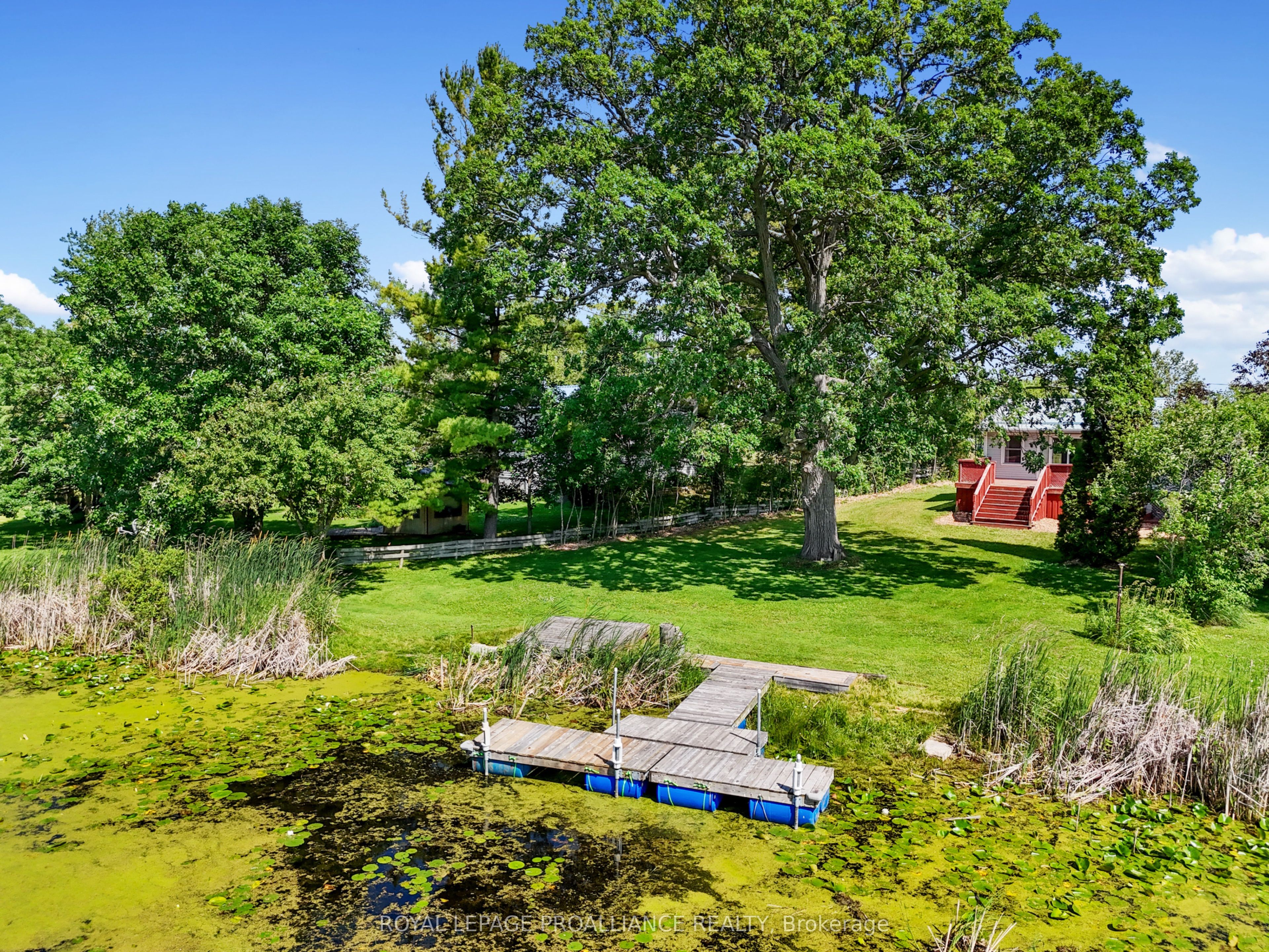 1827 2nd Line E Property Photo 38