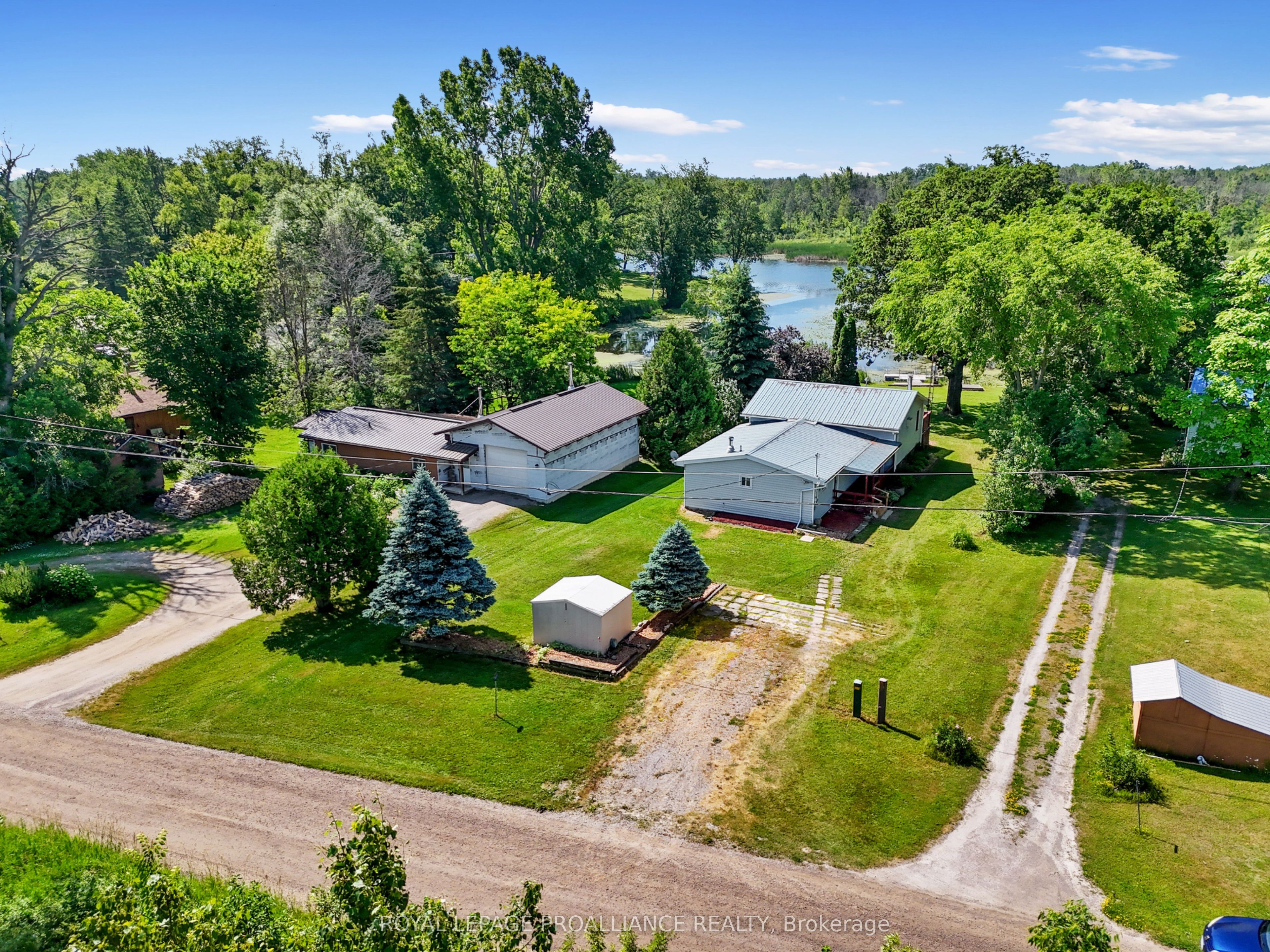 1827 2nd Line E Property Photo 41