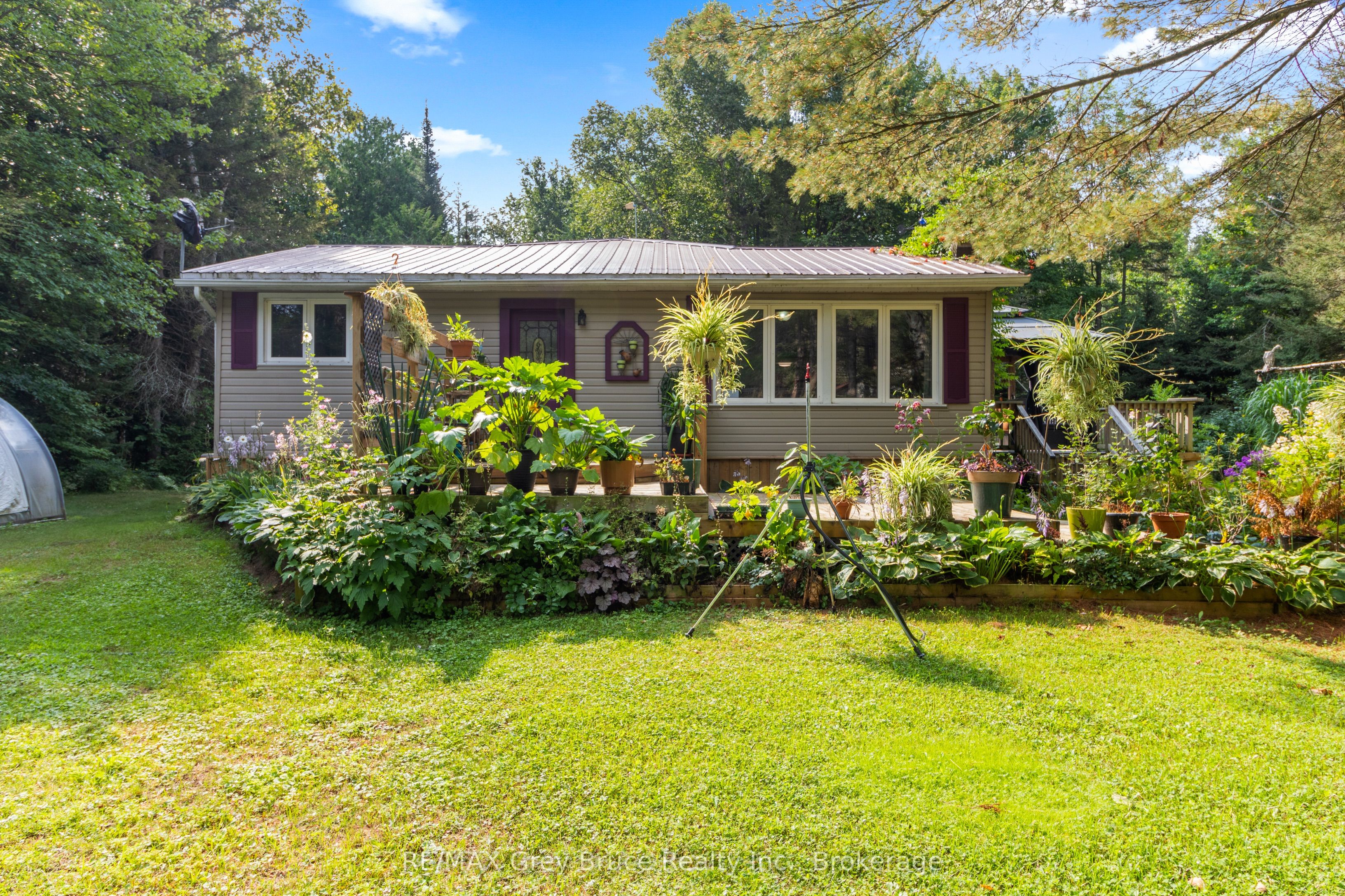 33 WOODSTOCK Avenue Property Photo 1