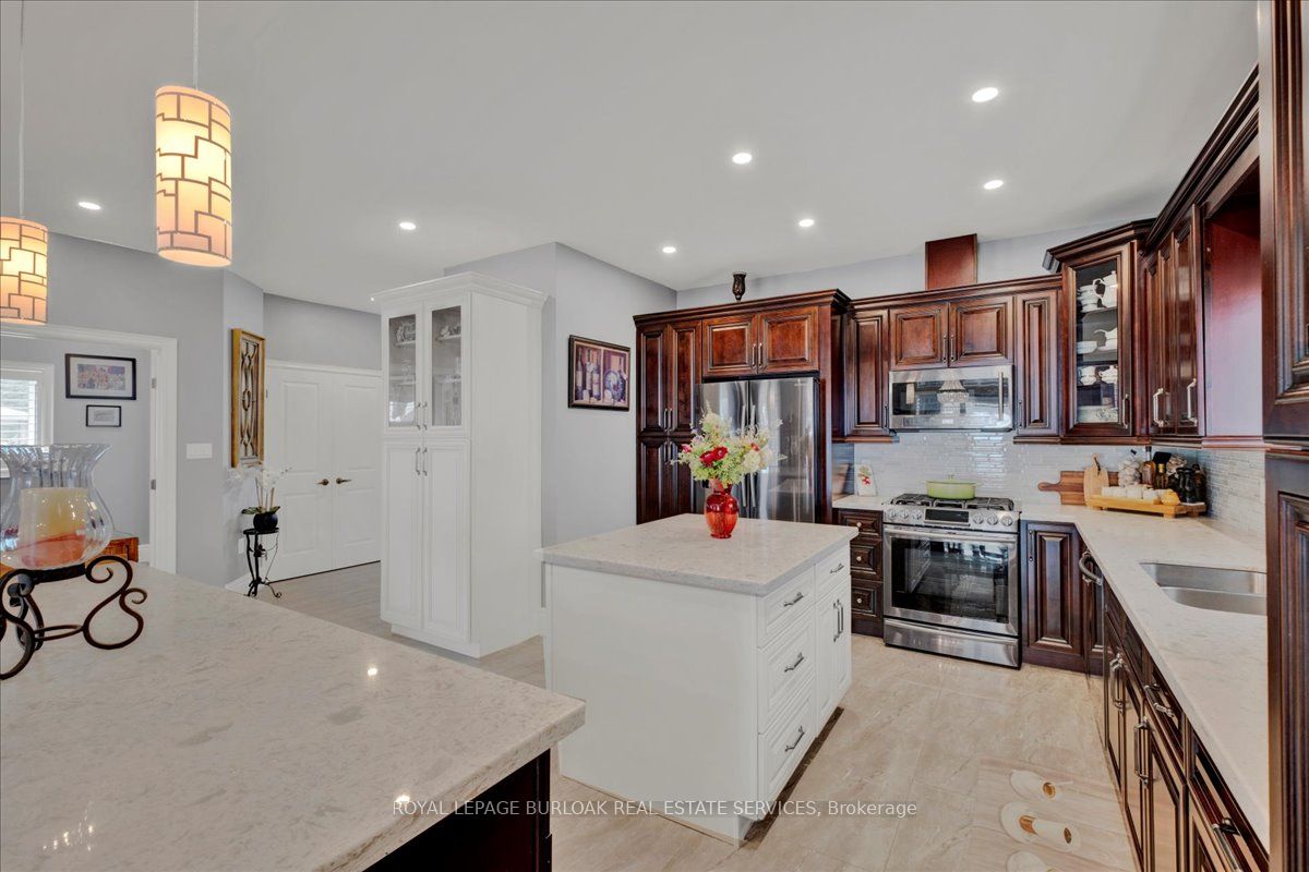 89 Eleanor Avenue Property Photo 5
