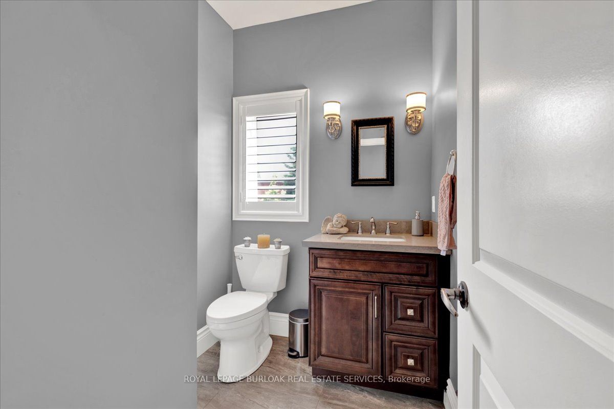 89 Eleanor Avenue Property Photo 12