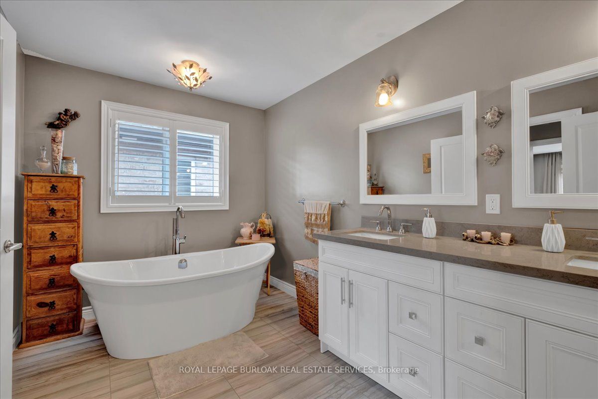 89 Eleanor Avenue Property Photo 19