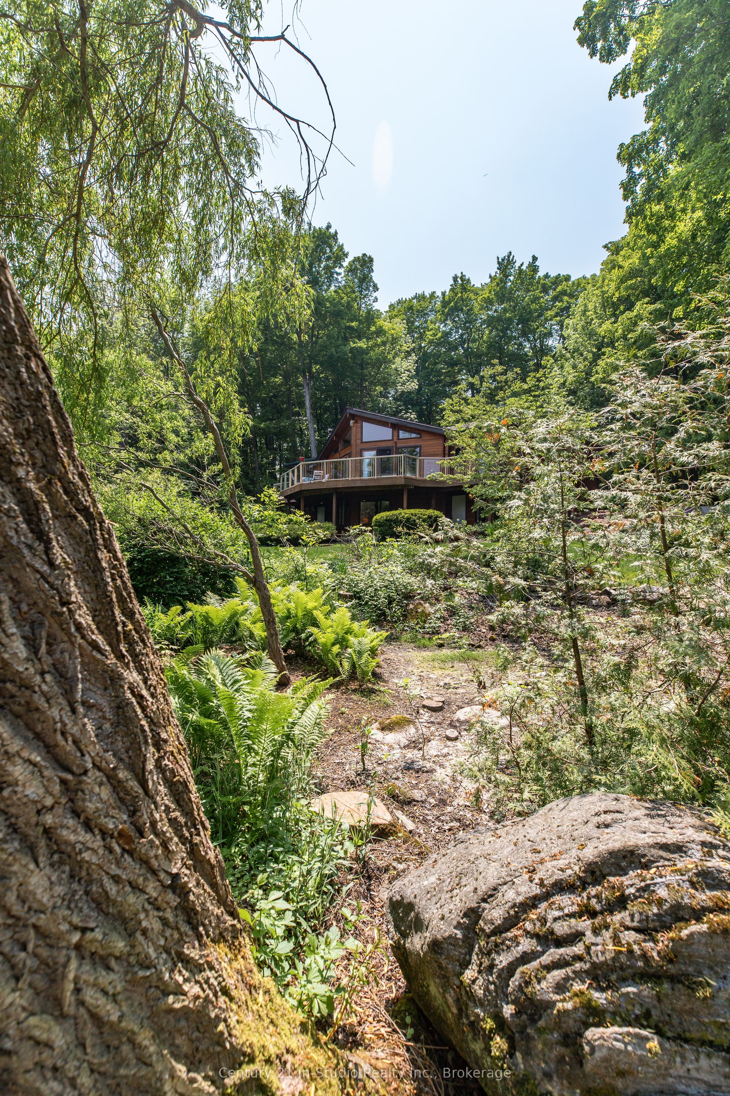 504877 Grey 1 Road Property Photo 16