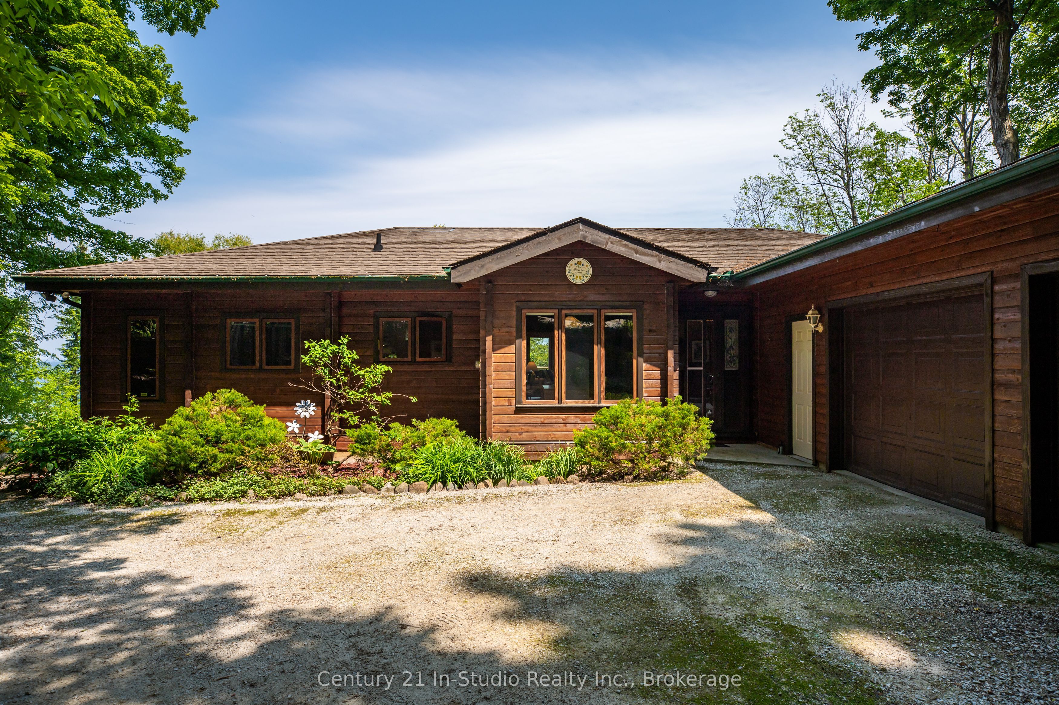 504877 Grey 1 Road Property Photo 24