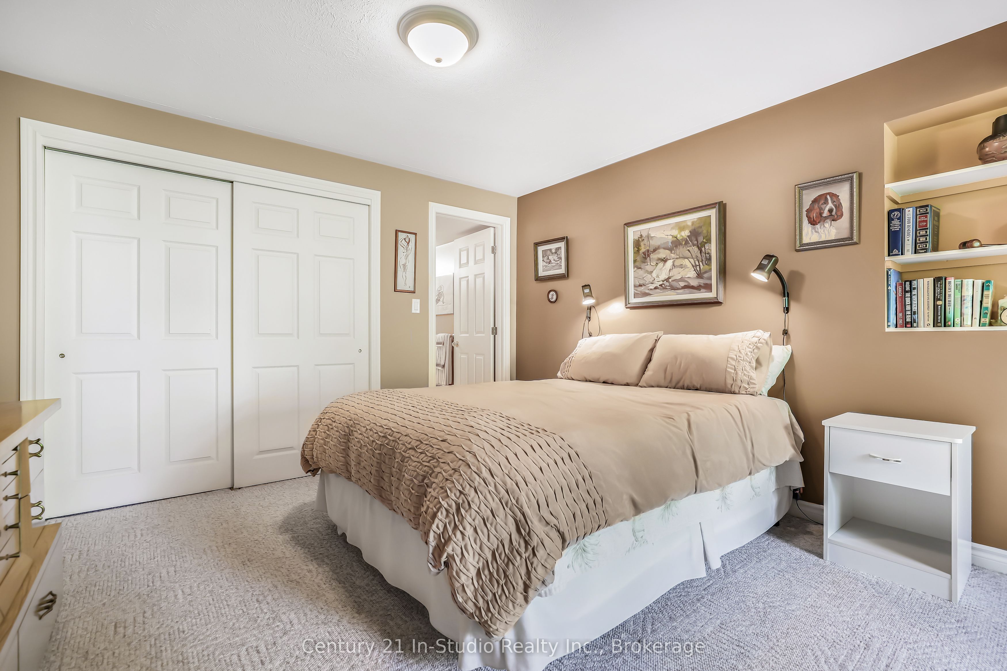 504877 Grey 1 Road Property Photo 46