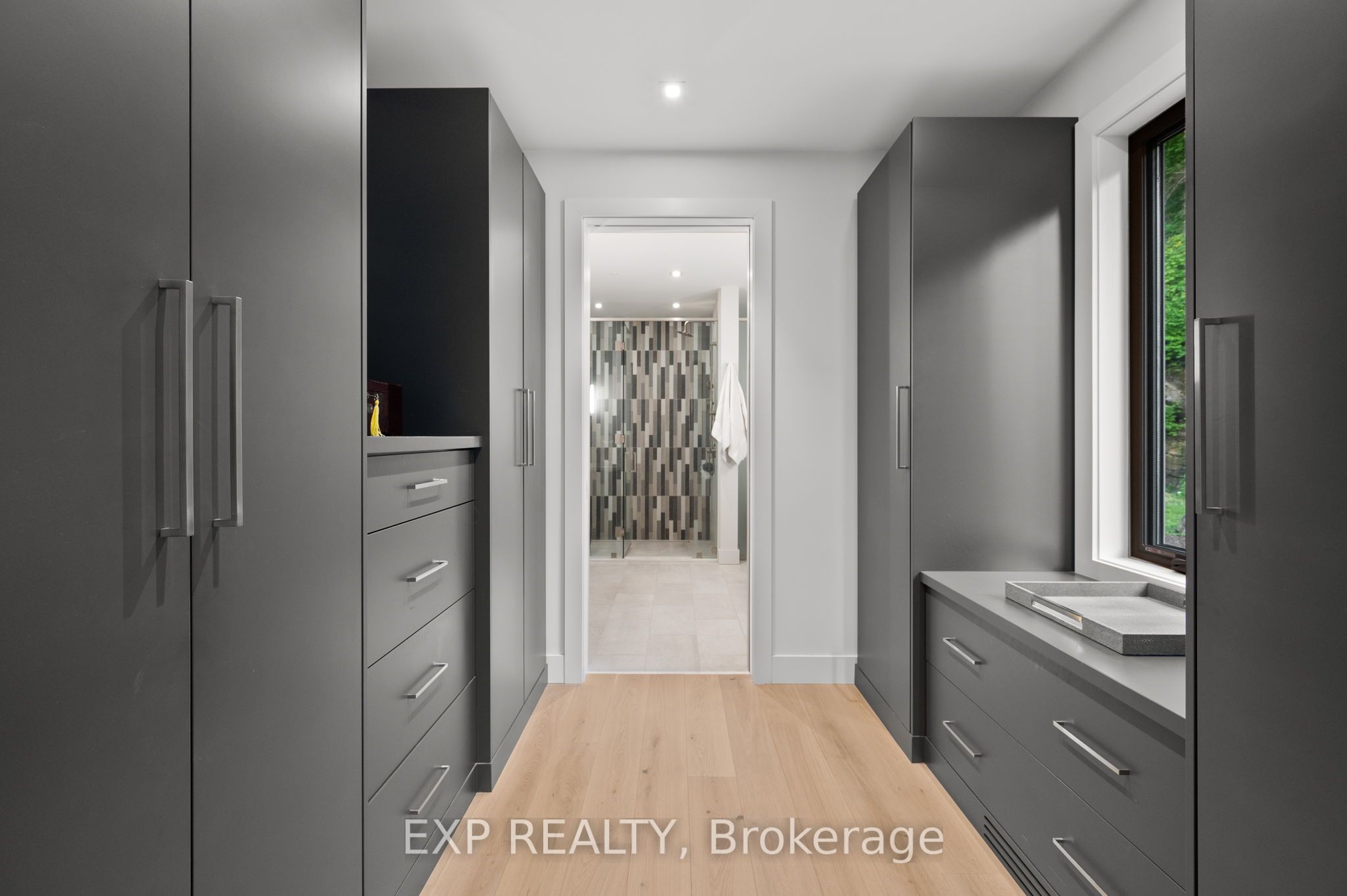 124 Claren Crescent Property Photo 16