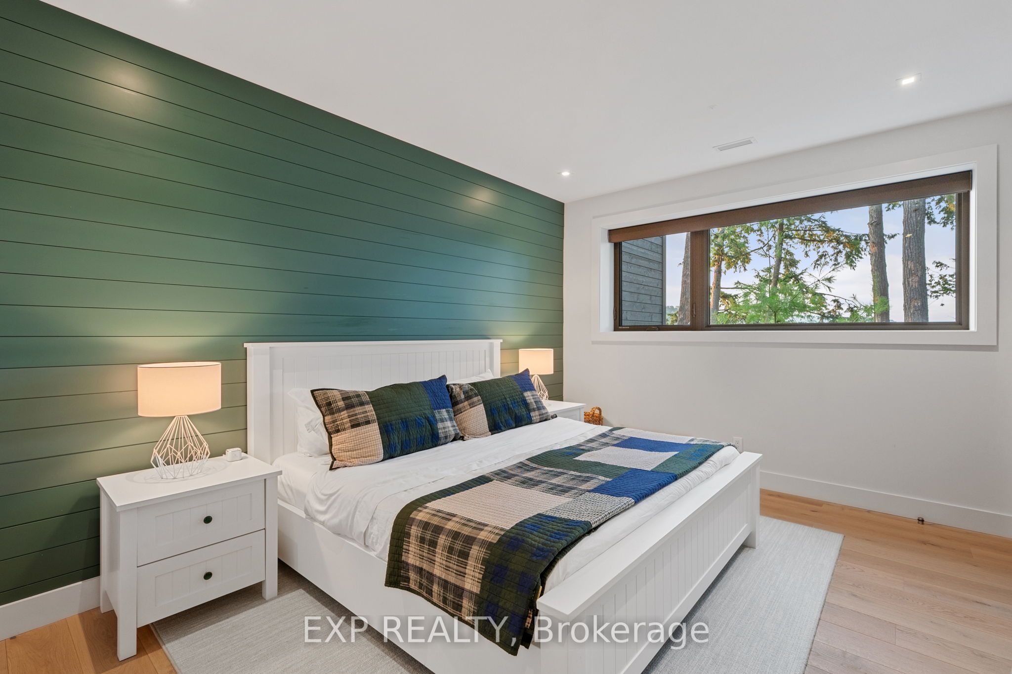124 Claren Crescent Property Photo 21