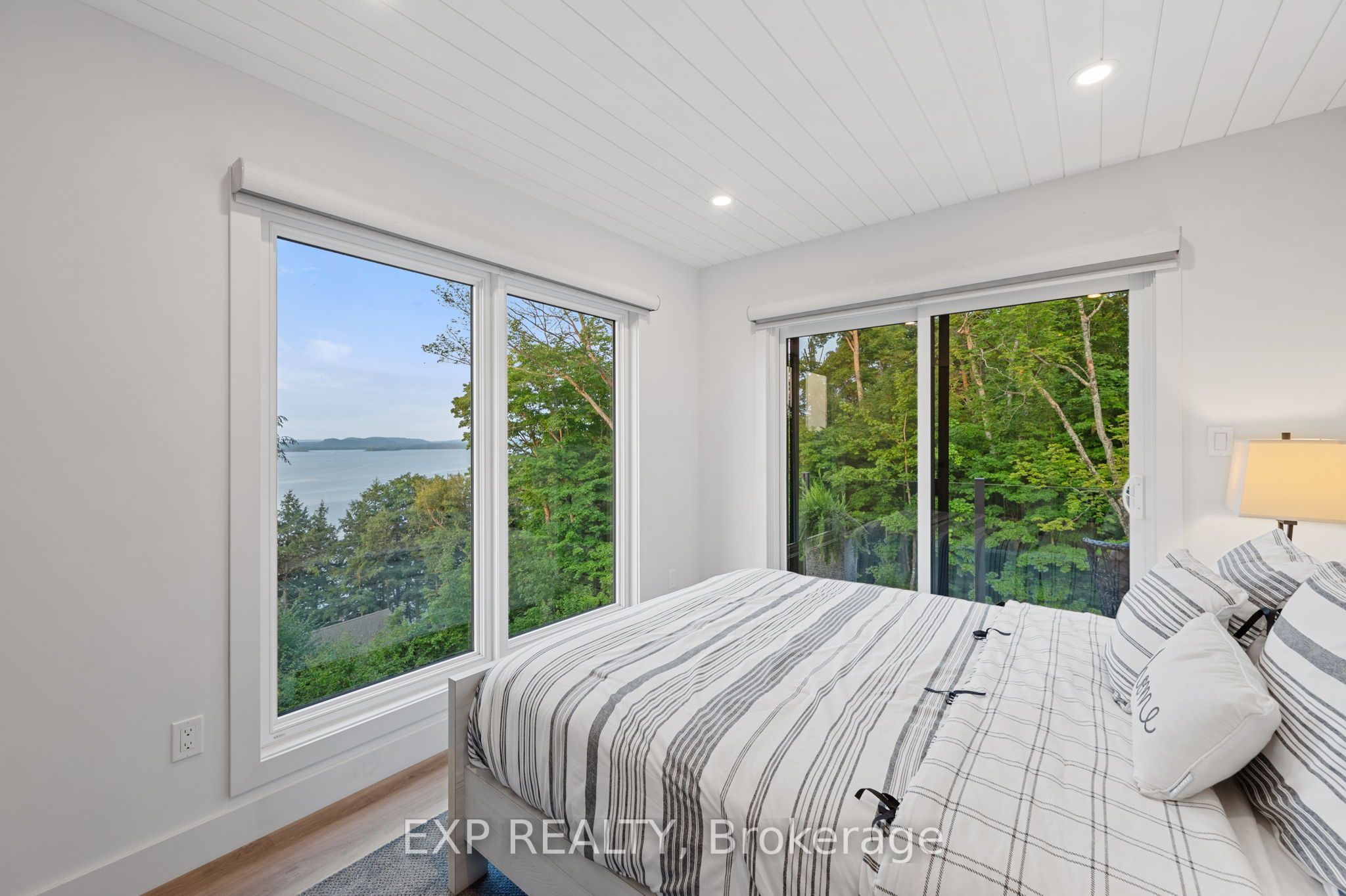 124 Claren Crescent Property Photo 29