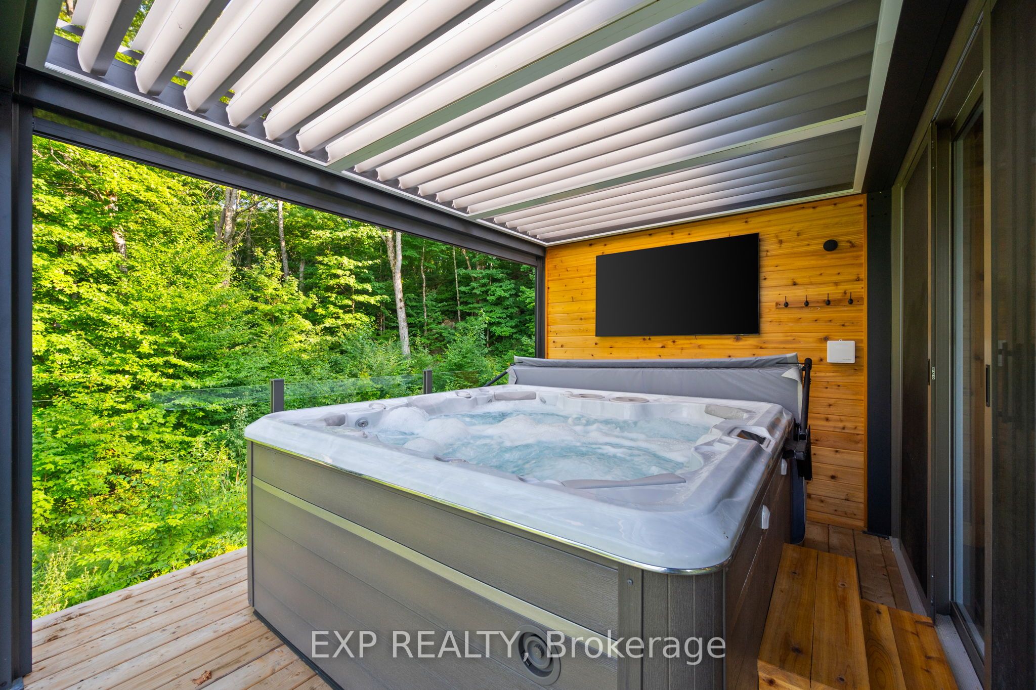 124 Claren Crescent Property Photo 33