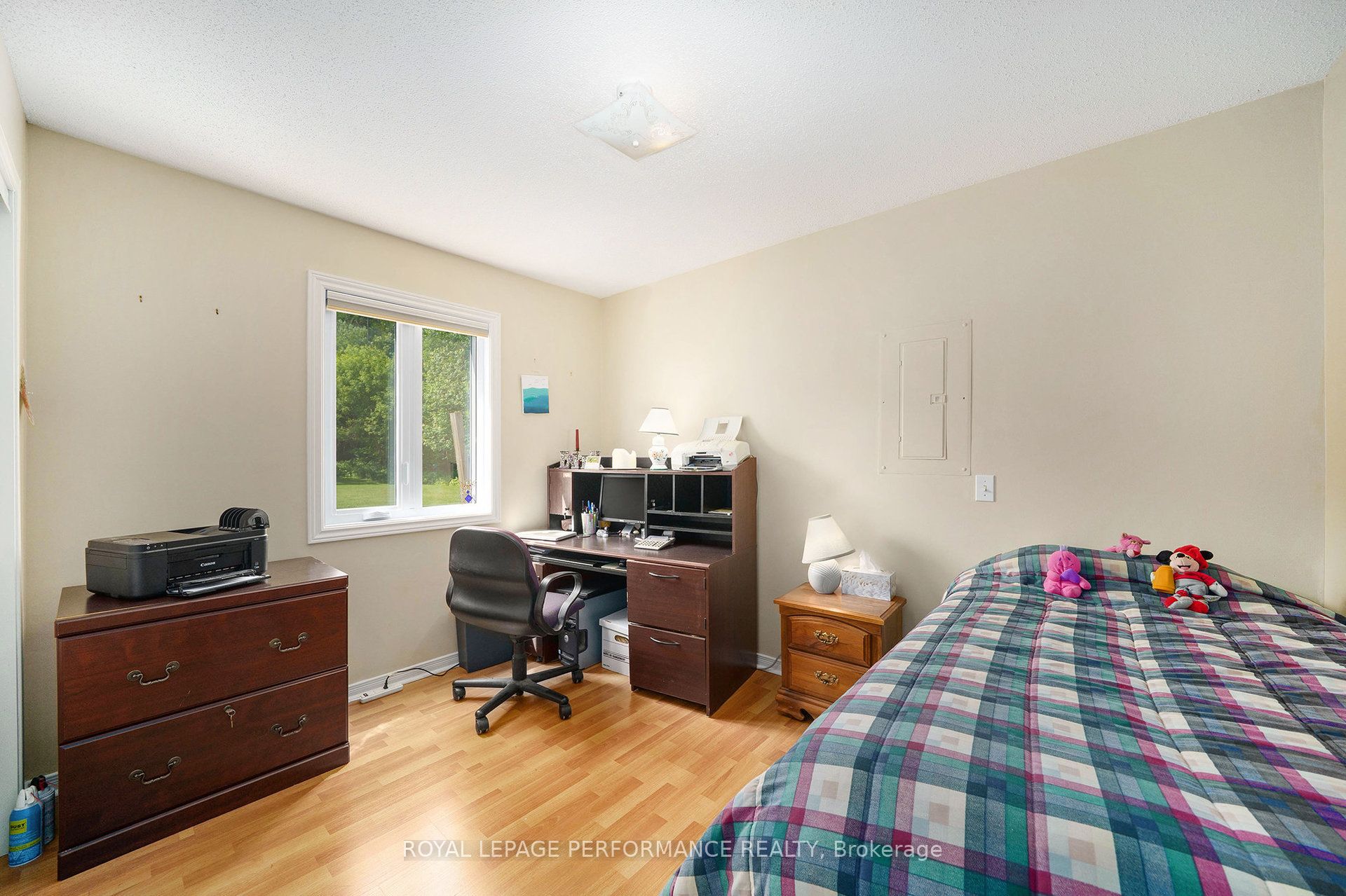 2540 Market Street Property Photo 11