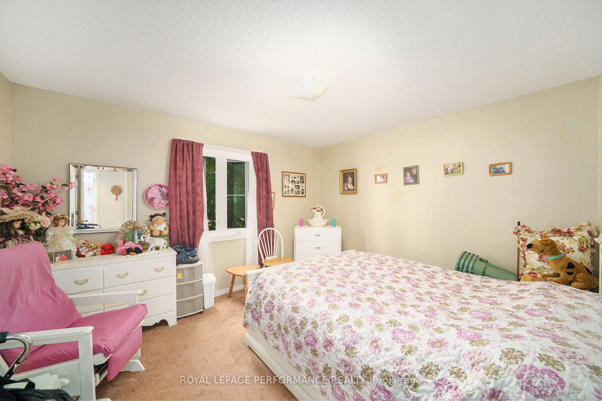 2540 Market Street Property Photo 19