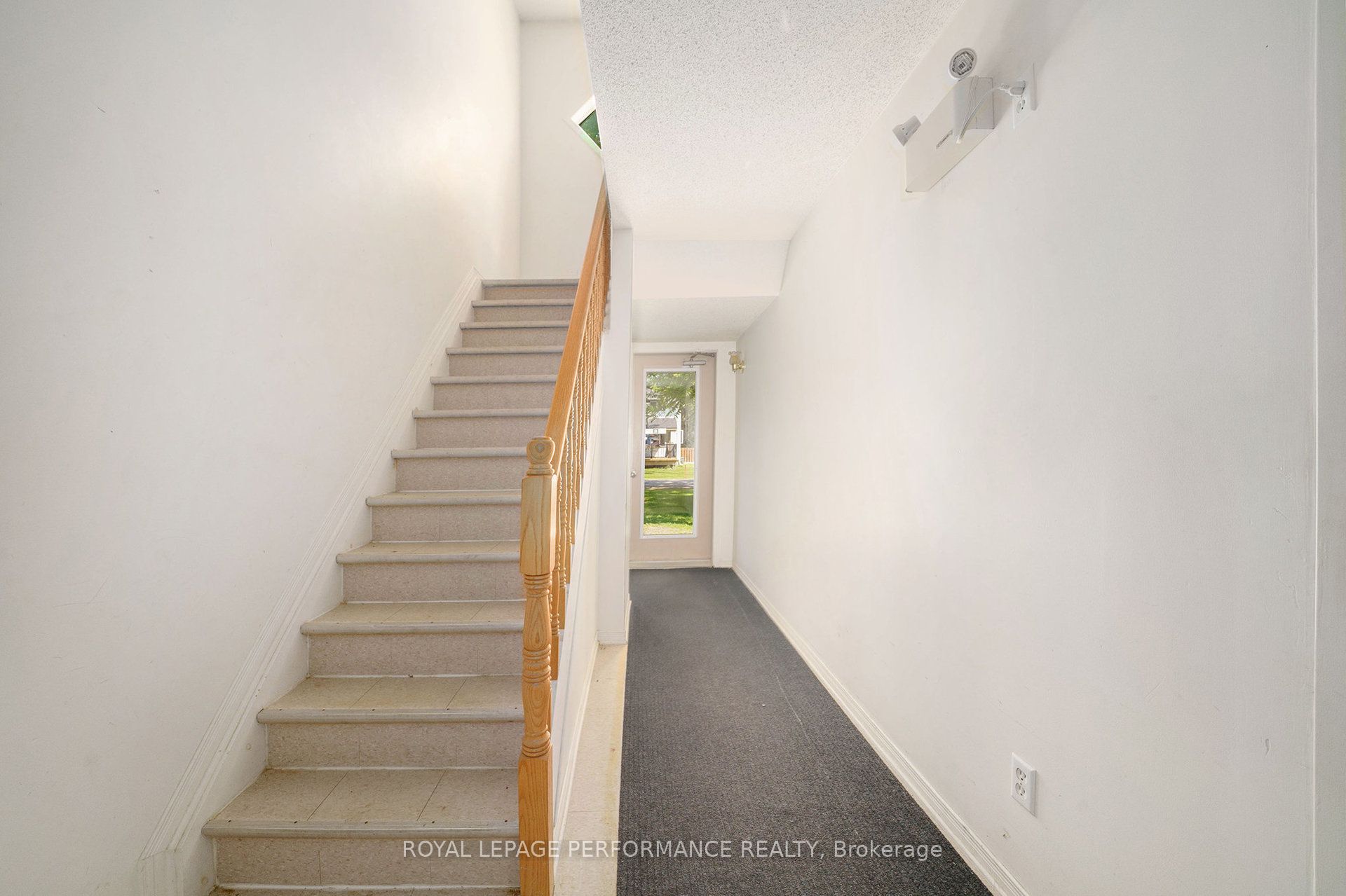 2540 Market Street Property Photo 22